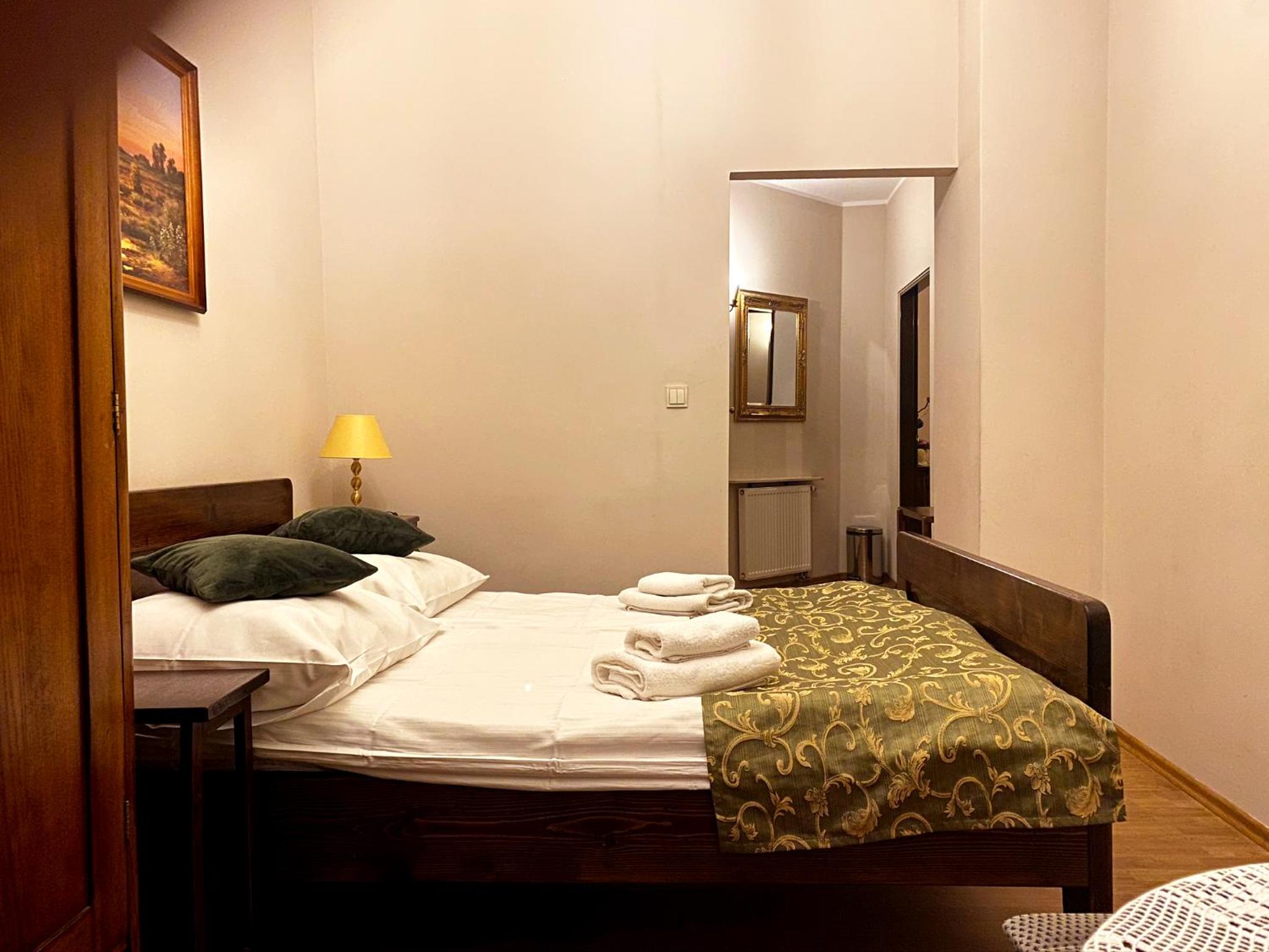 Economy Double Room with Double Bed - Photo 3