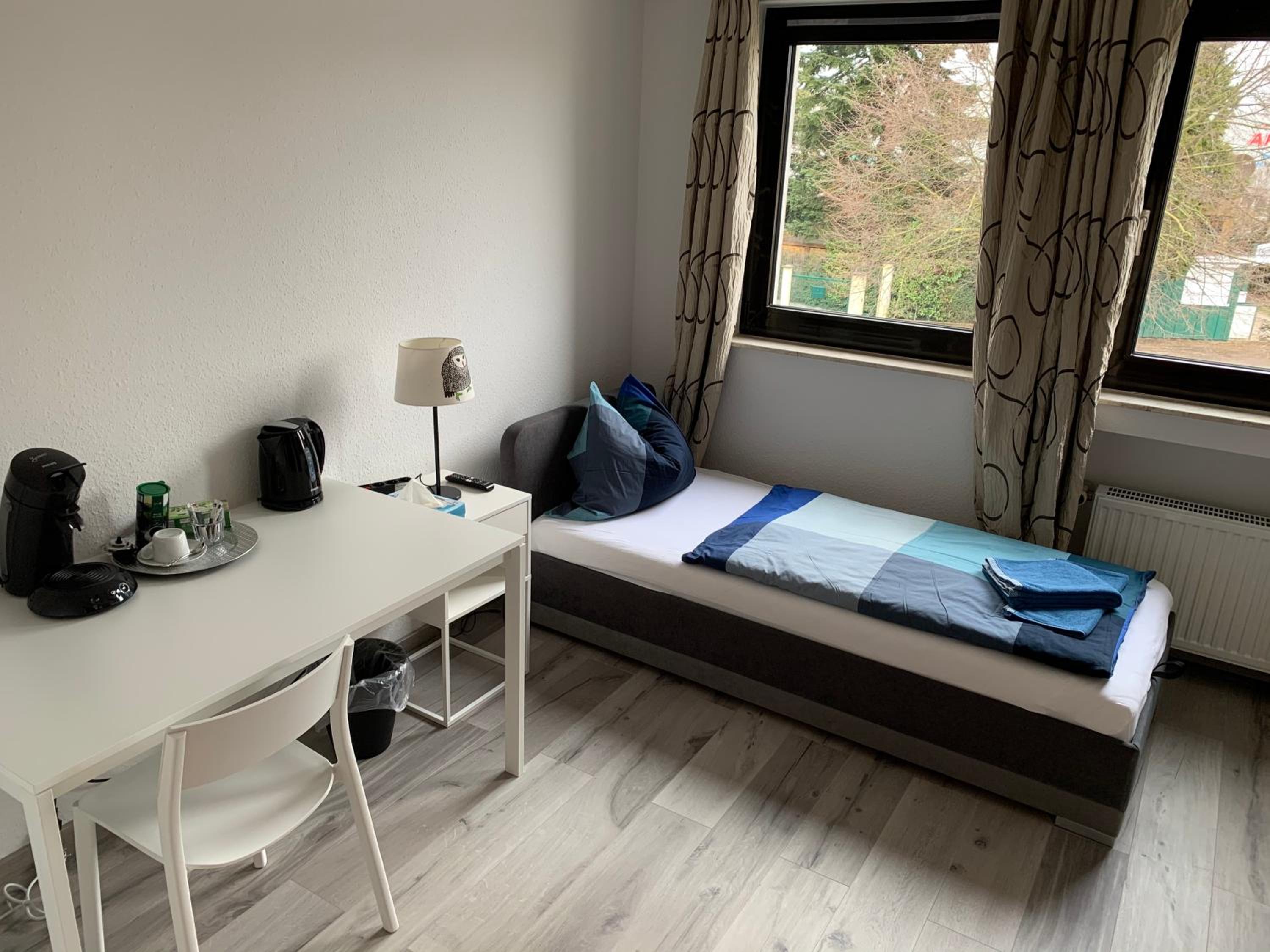 Single Room photo 2