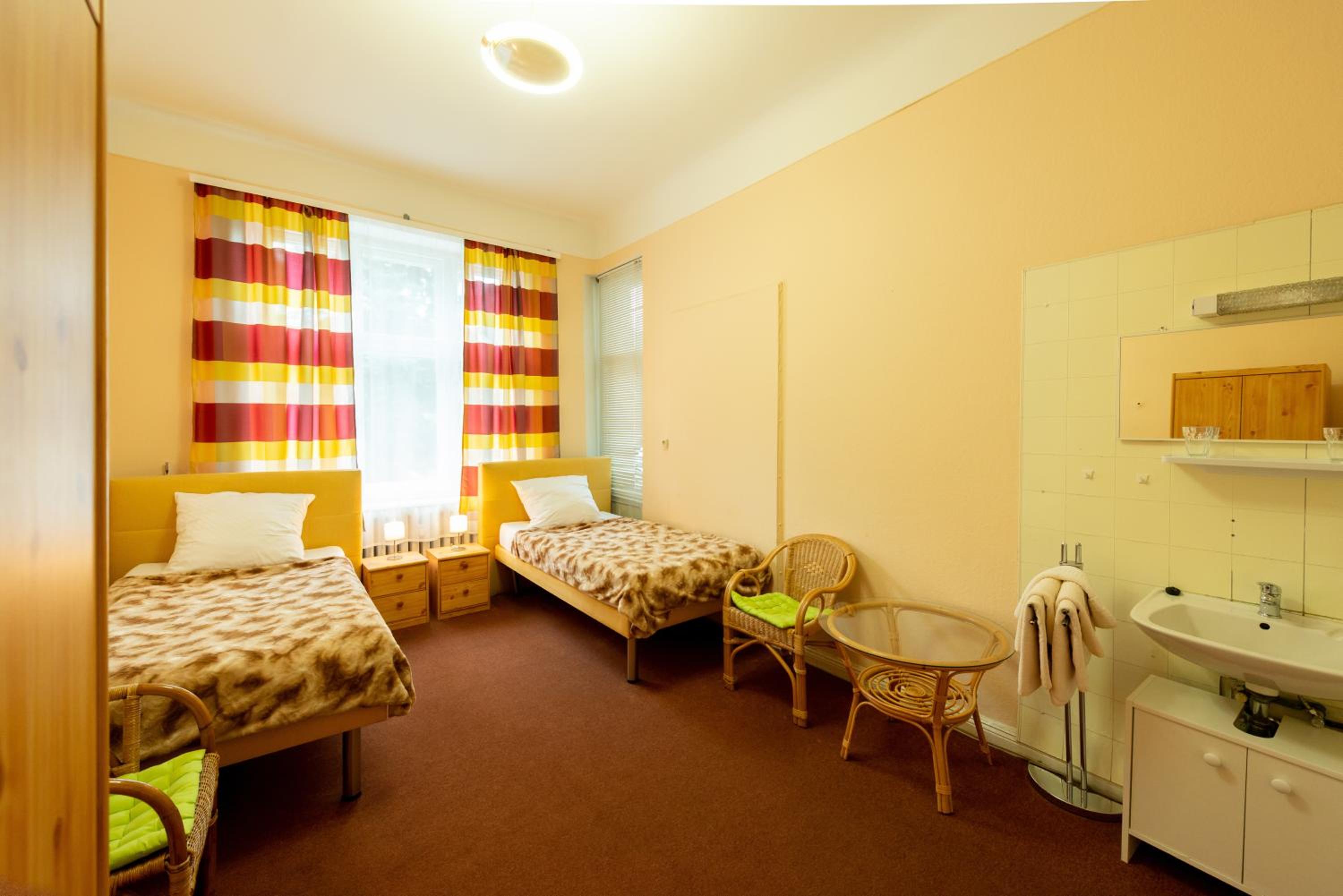 Double Room with Shared Bathroom photo 1