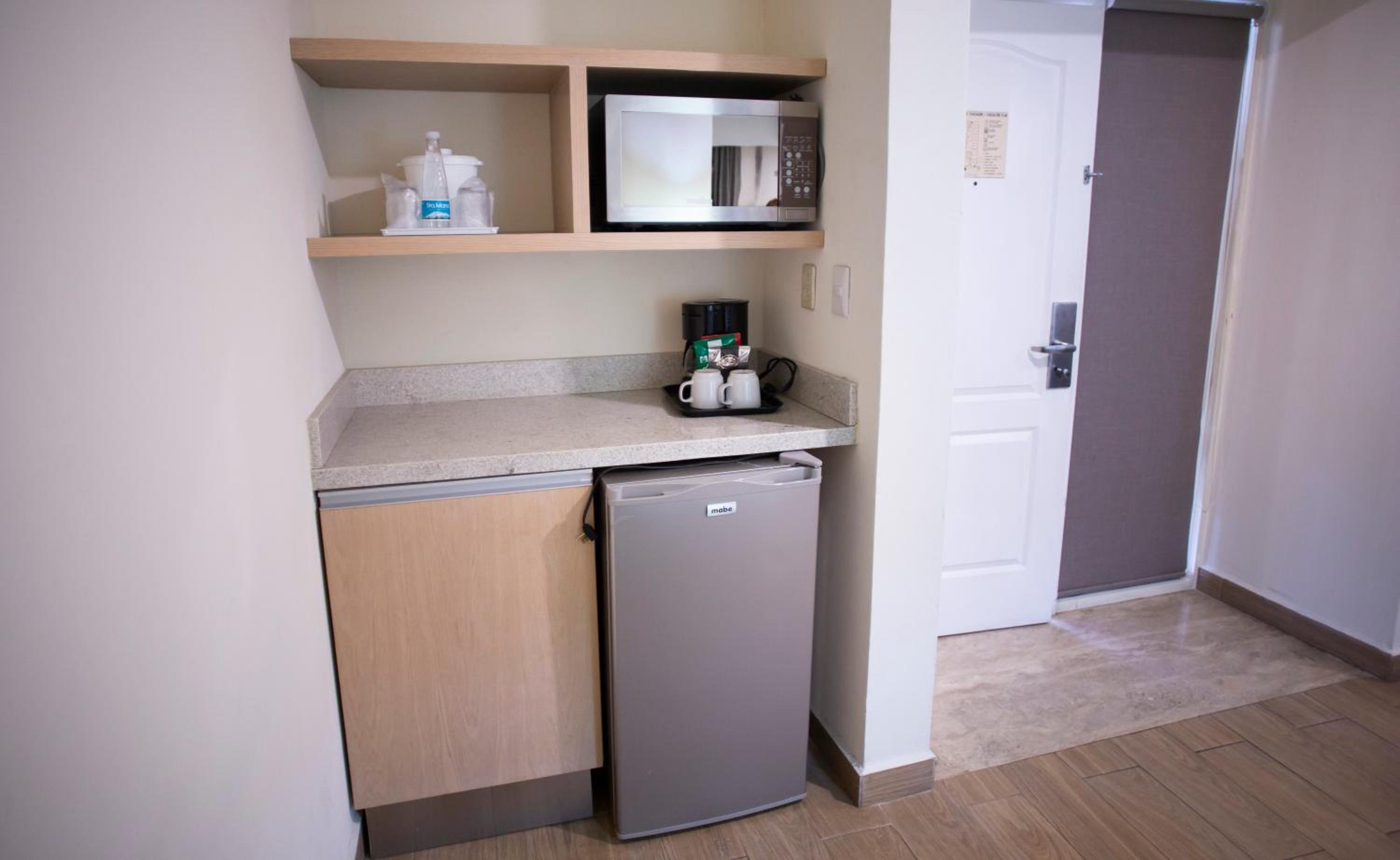 King Room with Kitchenette - Non-smoking - Photo 10