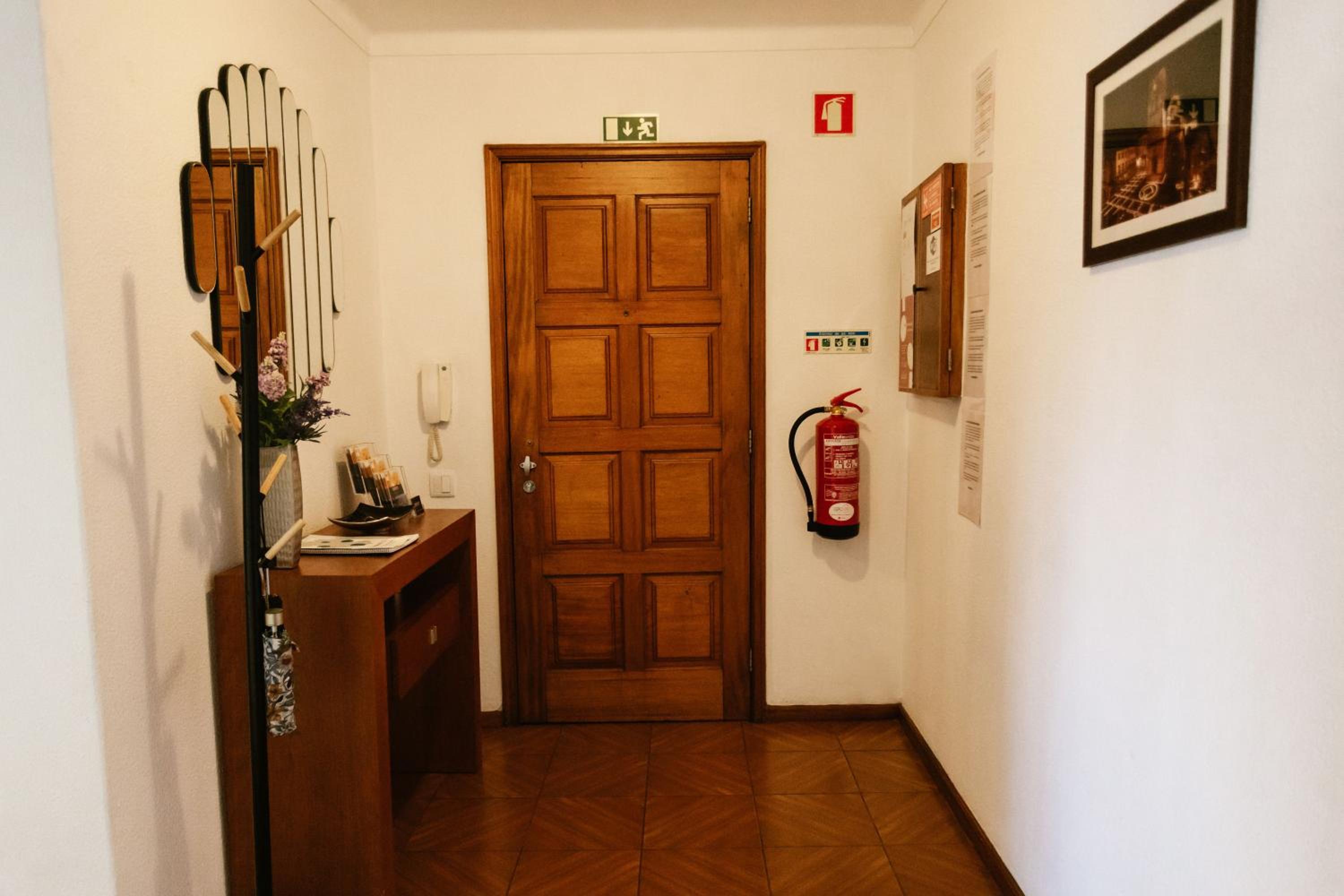 Apartment - Photo 9