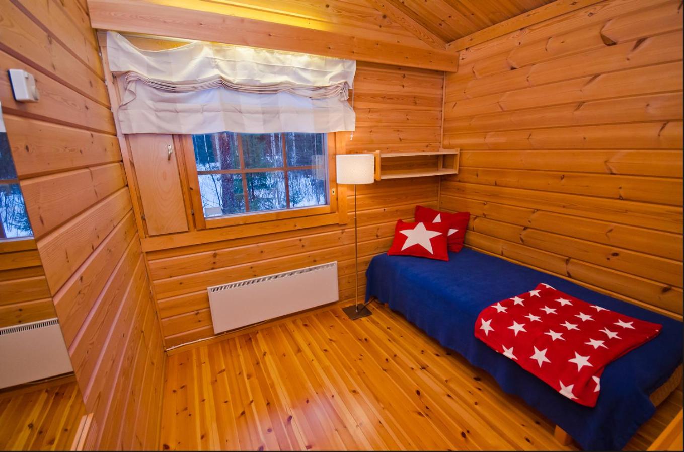 Two-Bedroom Apartment - Photo 2