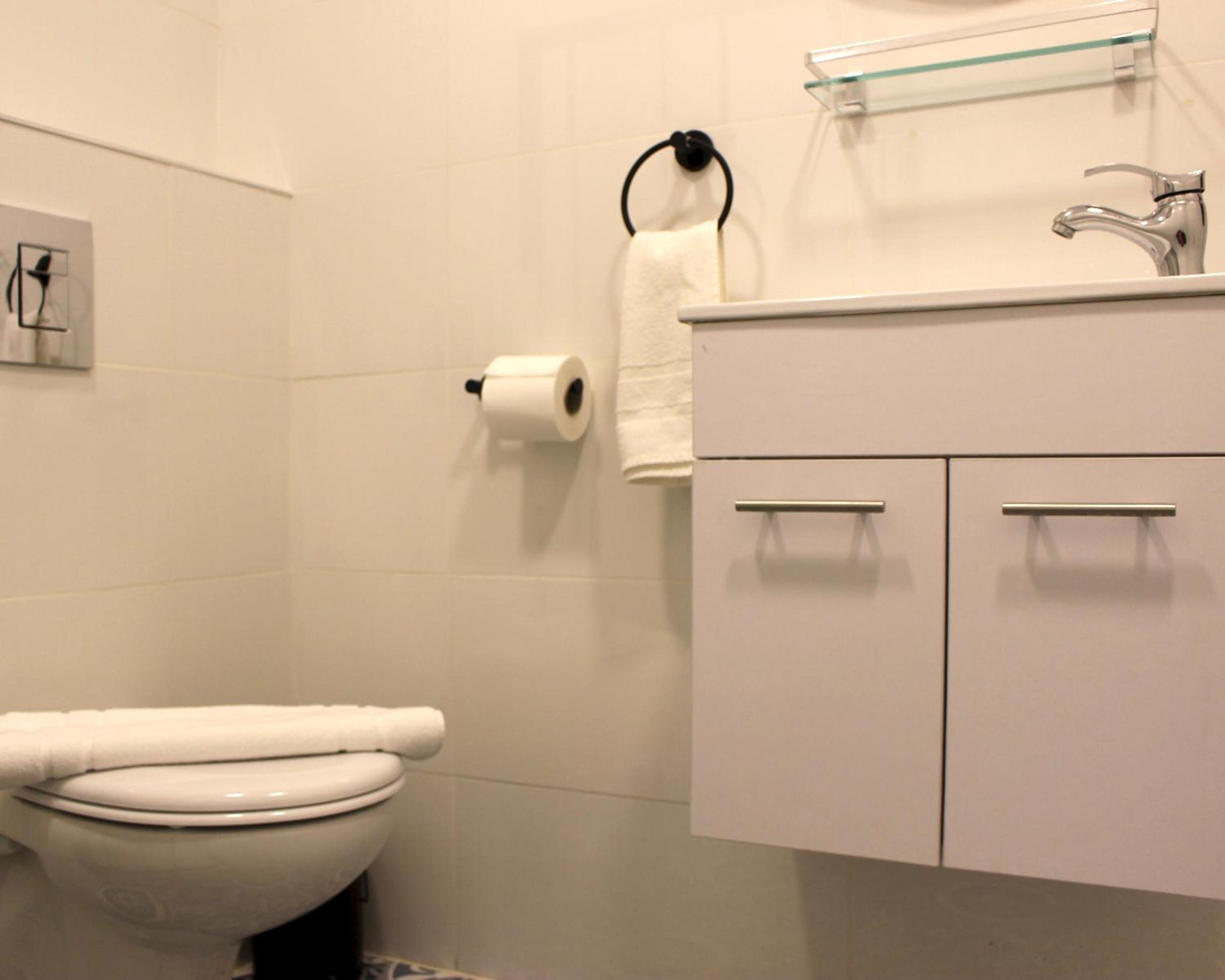 Double Room with Private External Bathroom photo 3