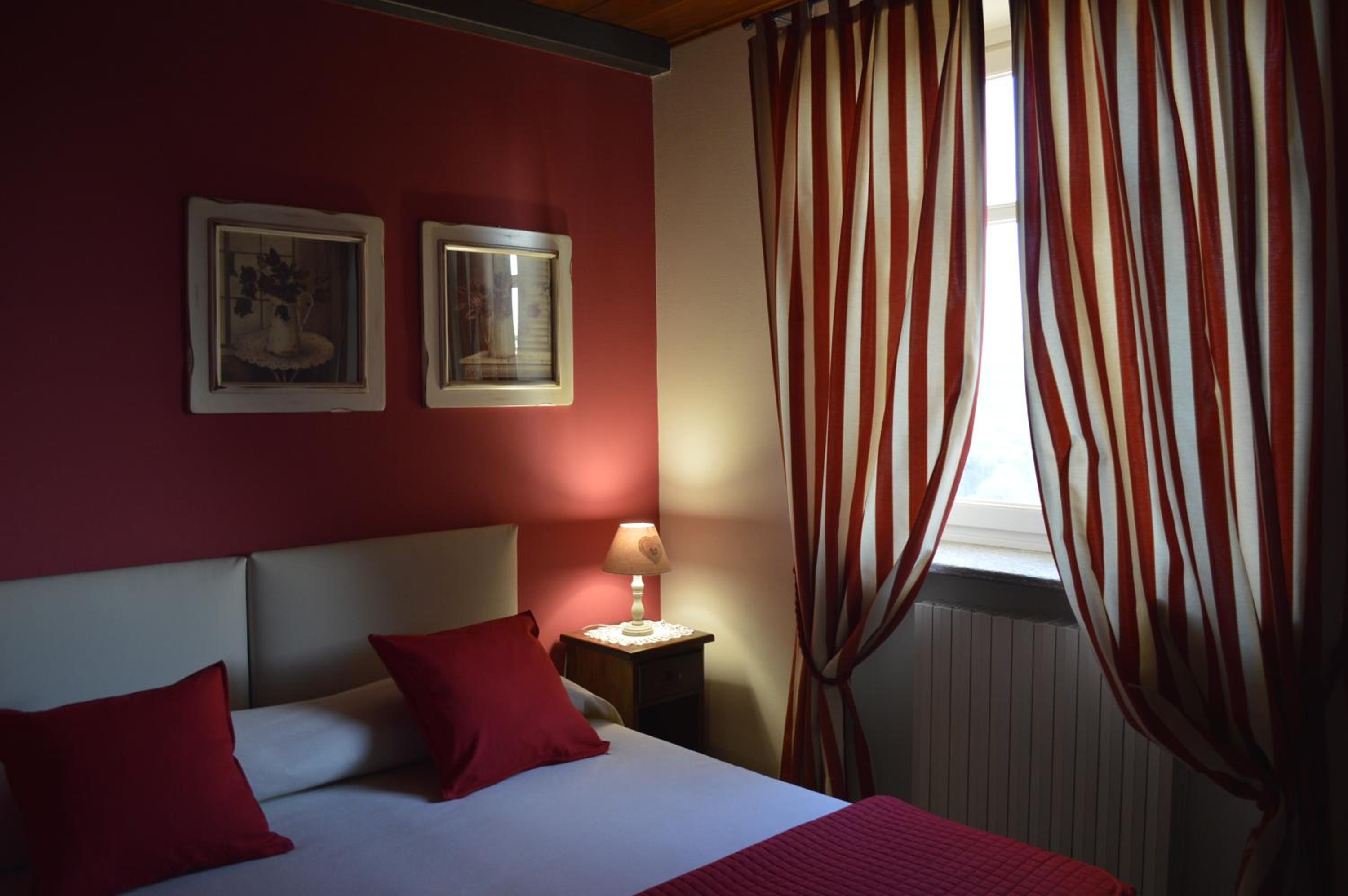 Double Room - Photo 2
