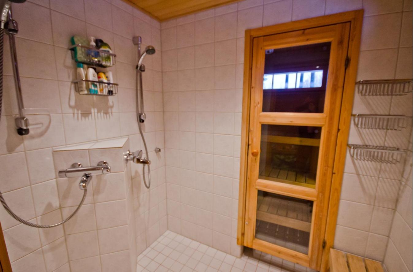Large Two-Bedroom Apartment with Sauna - Photo 7