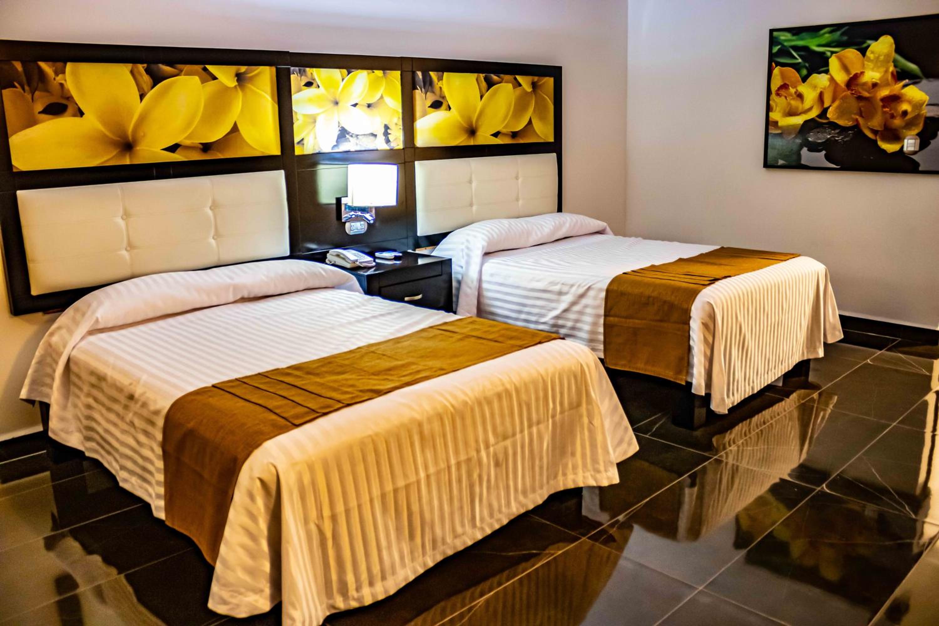Deluxe Double Room - Photo 1