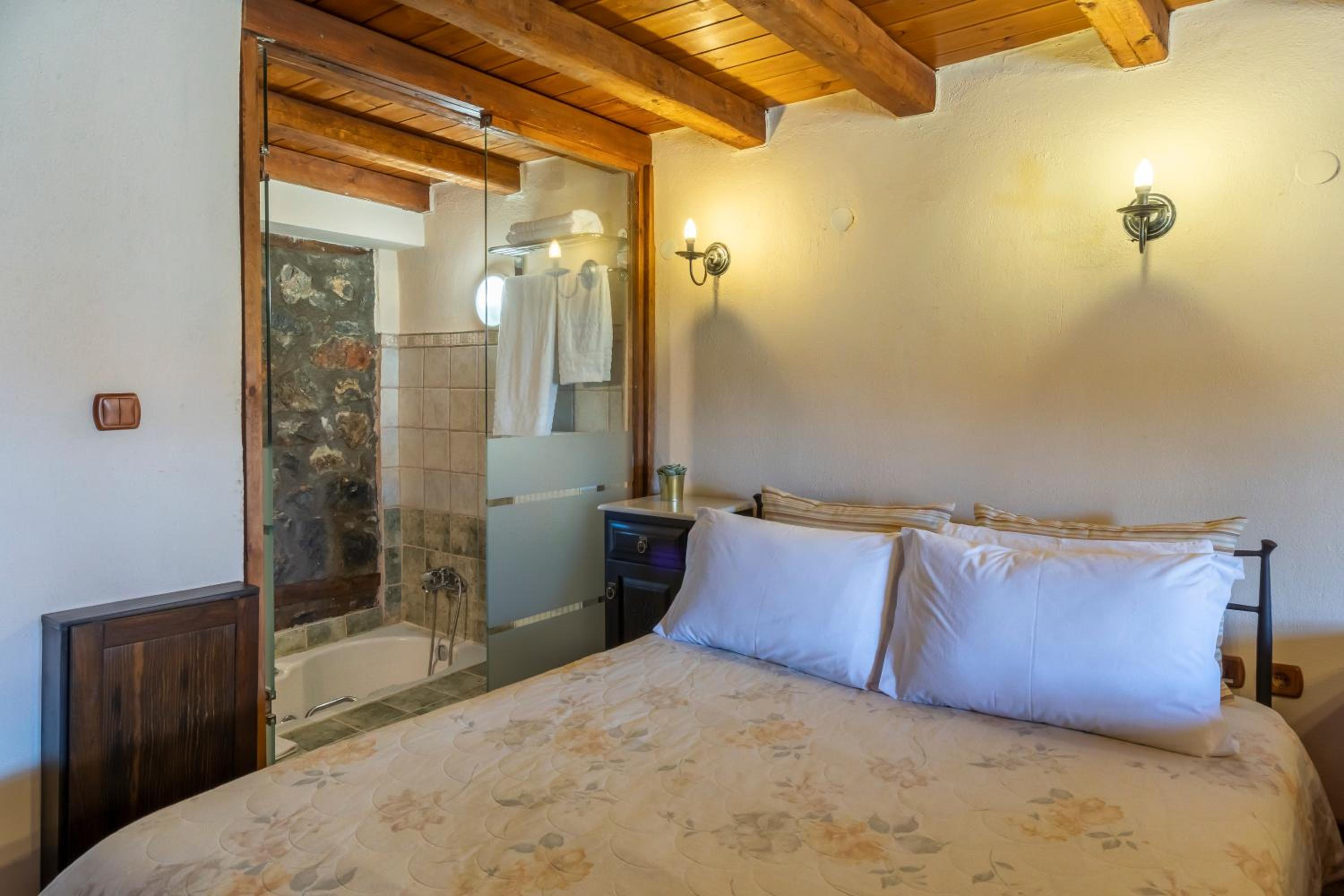 Superior Suite Type A photo 2