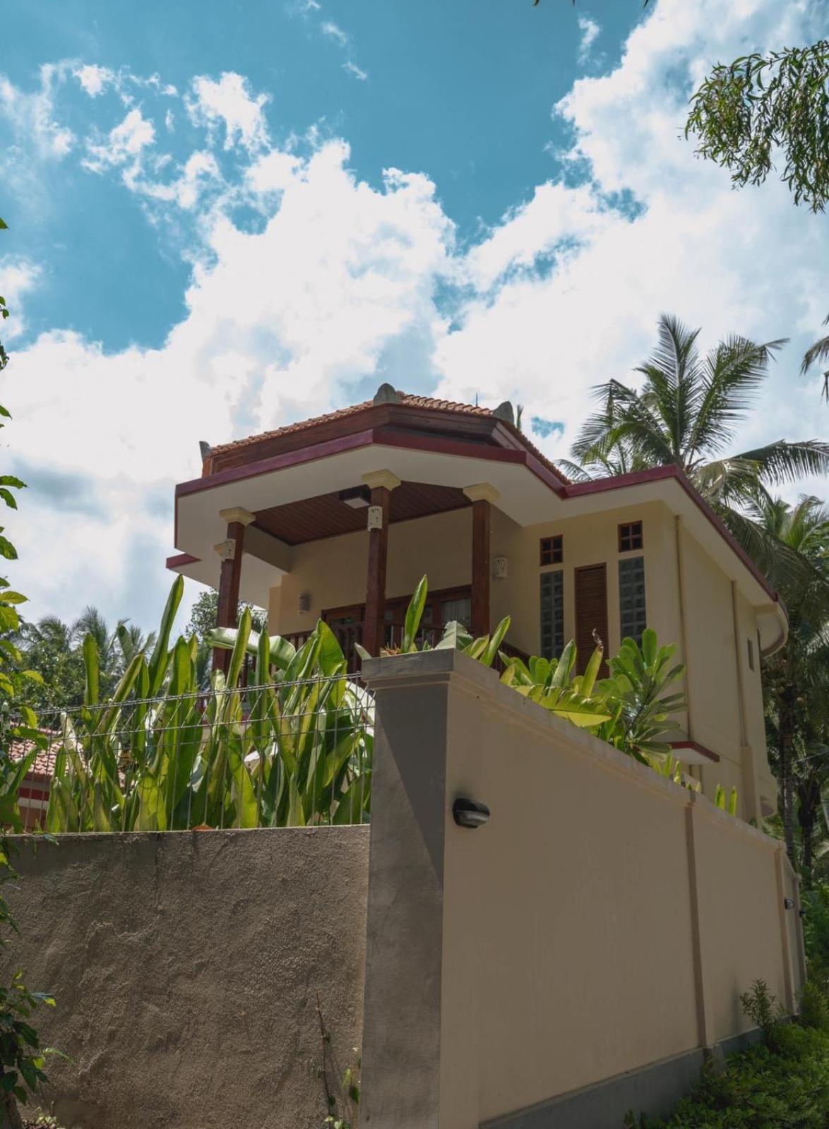 Villa with Private Pool - Photo 38