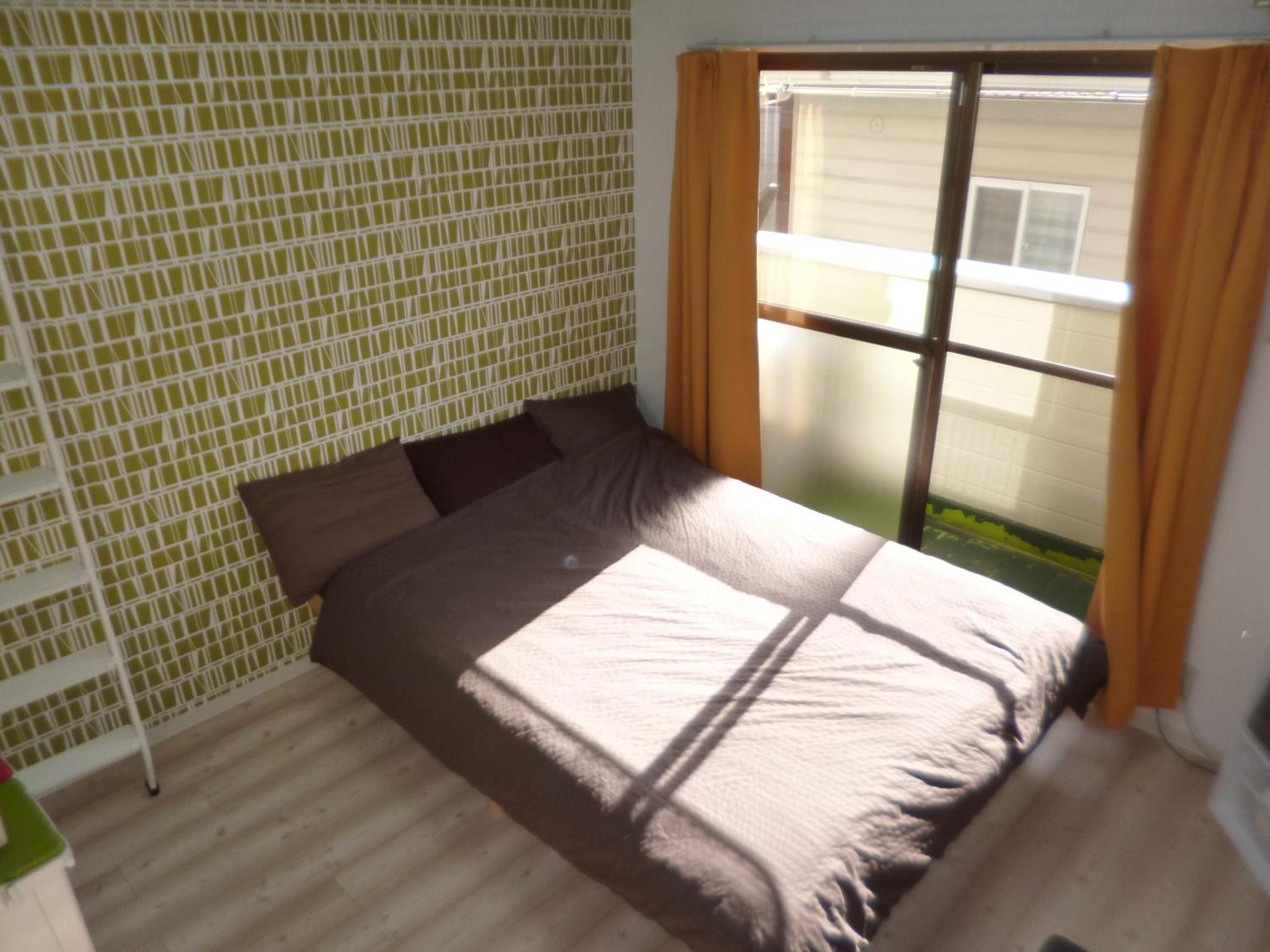 One-Bedroom Apartment - Photo 1