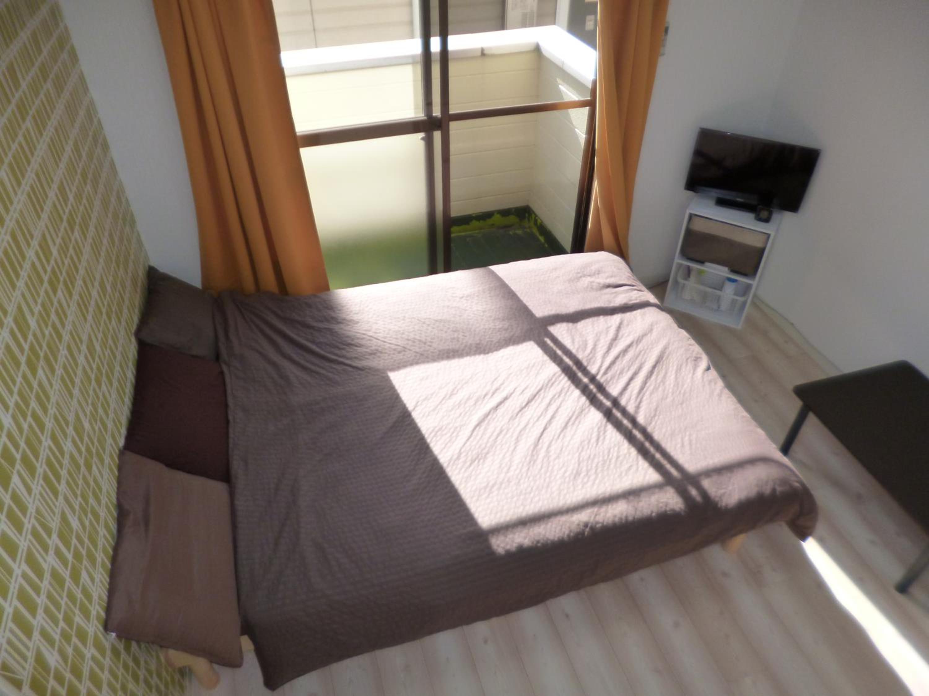 One-Bedroom Apartment - Photo 4