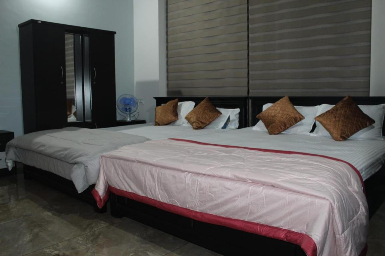 Three-Bedroom Villa photo 3