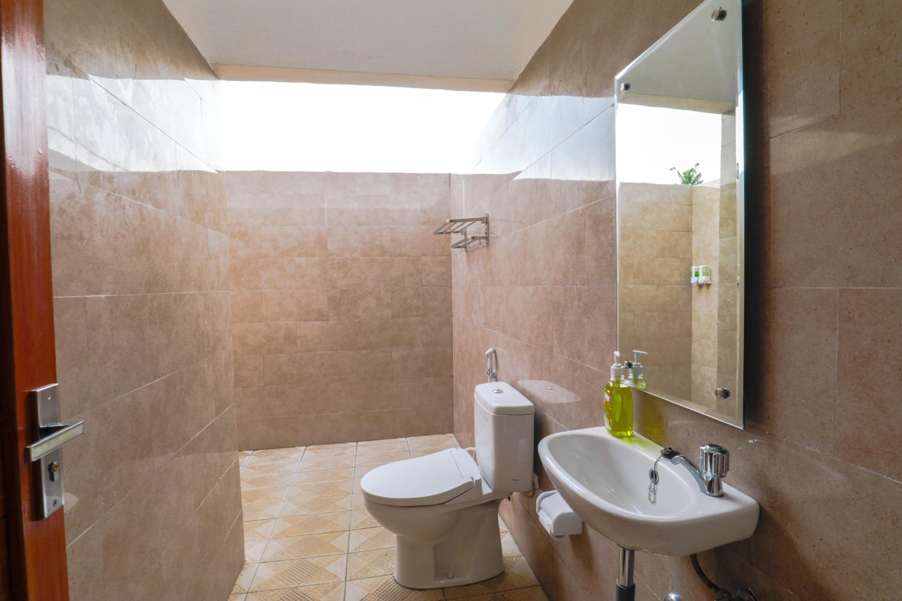 One-Bedroom Villa - Photo 9