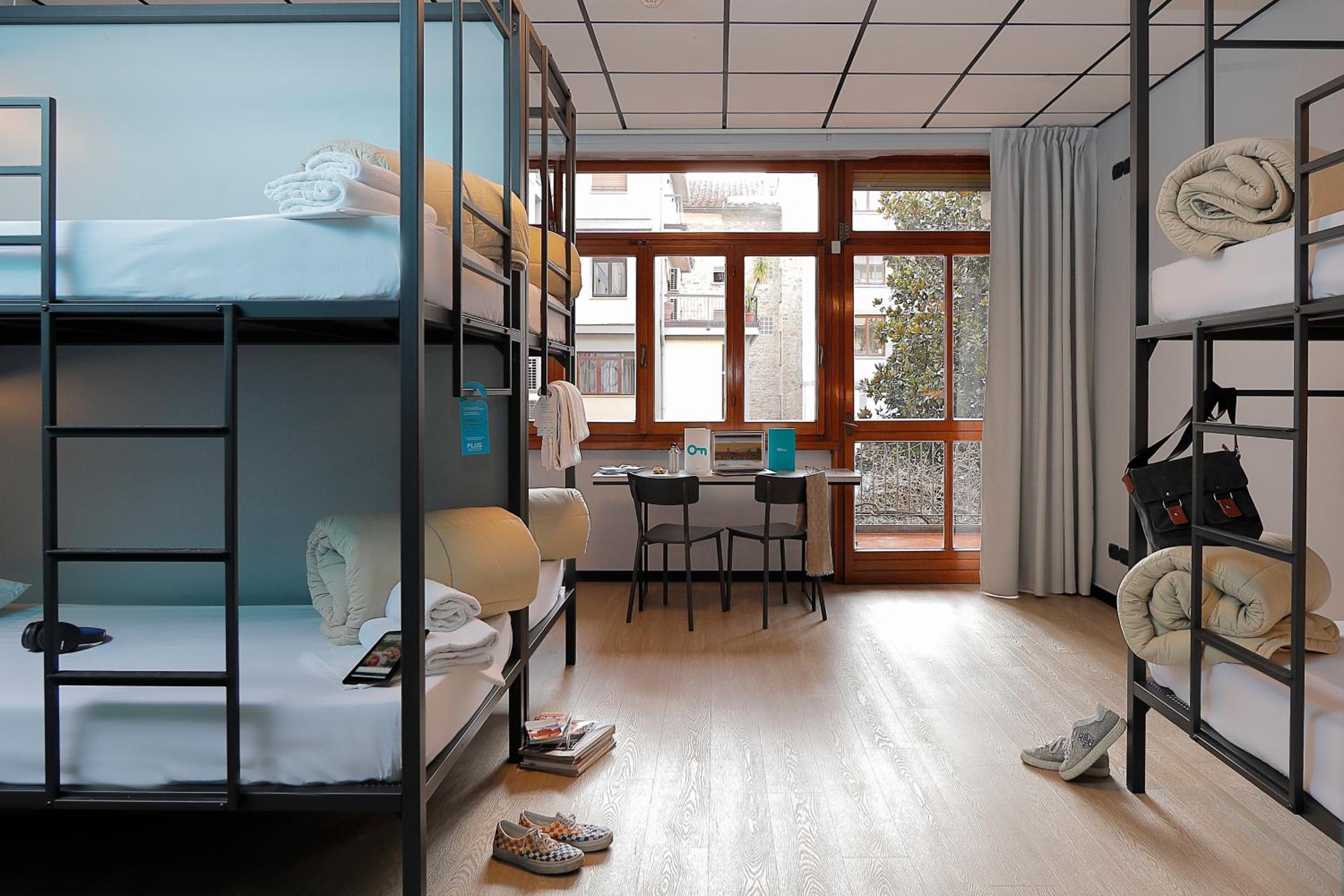 Bed in 8-Bed Mixed Dormitory Room photo 2