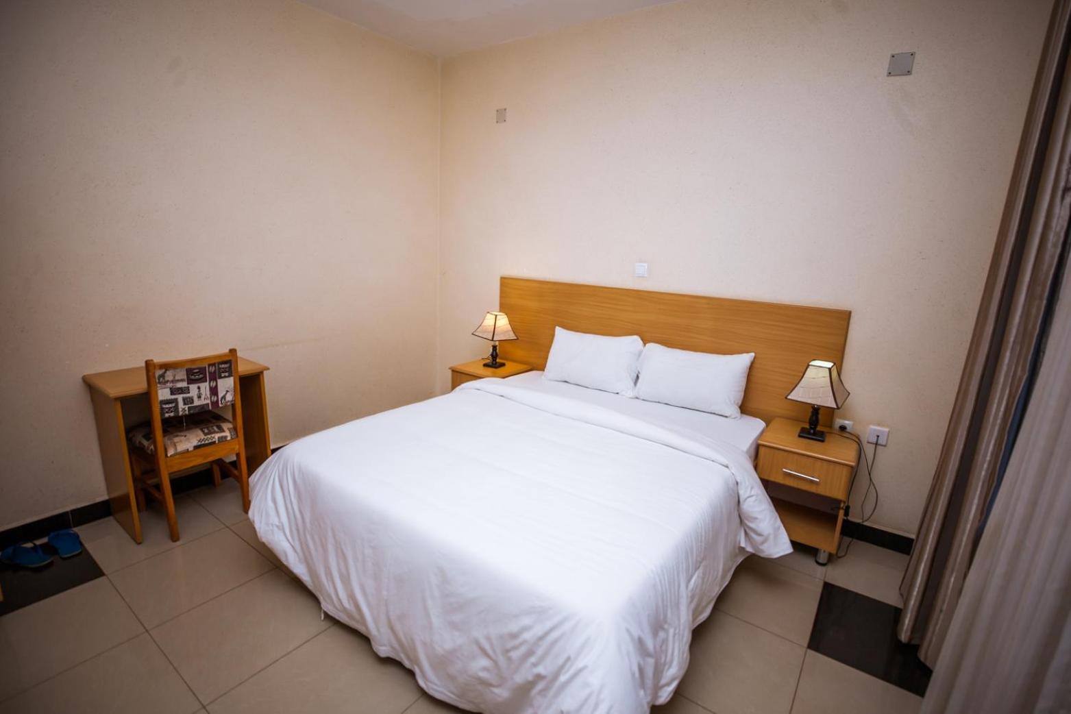 Double Room With Balcony photo 3