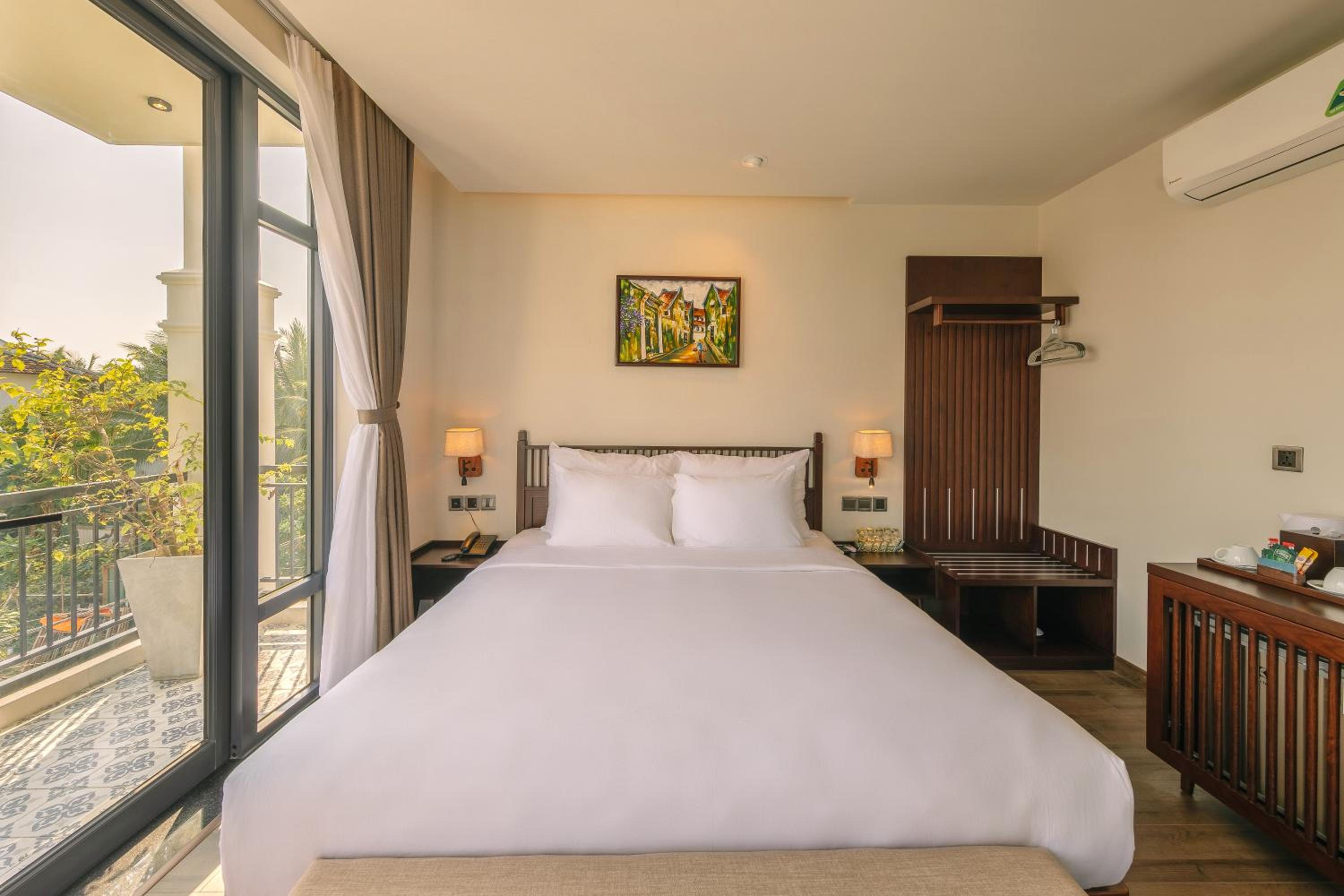 Suite with Balcony & Pool View