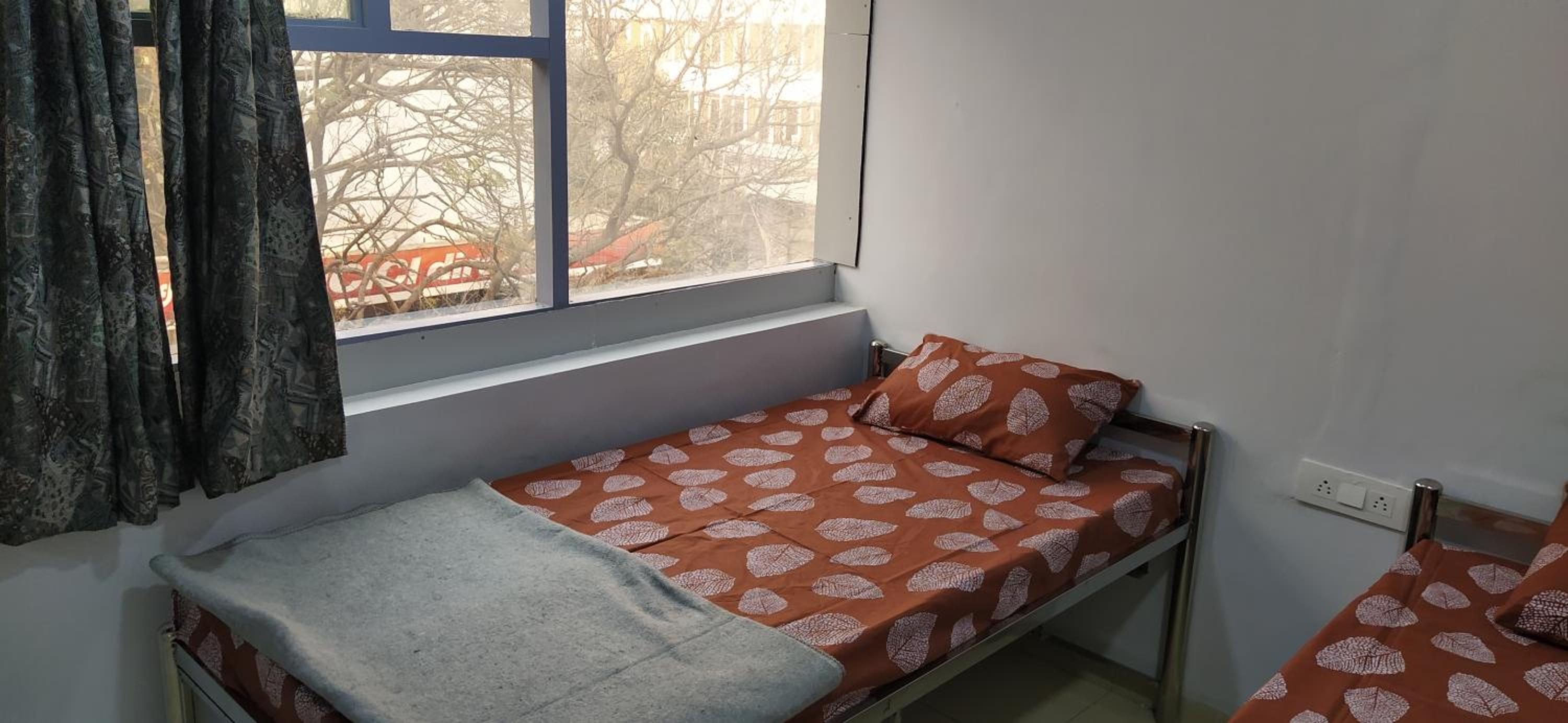 Budget Double Room photo 2