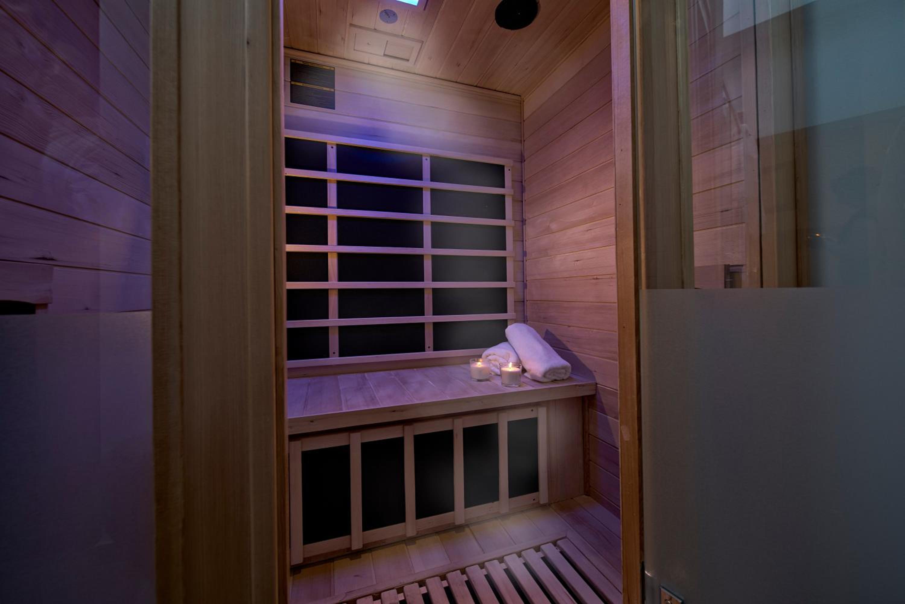 Three-Bedroom Townhouse - Photo 29