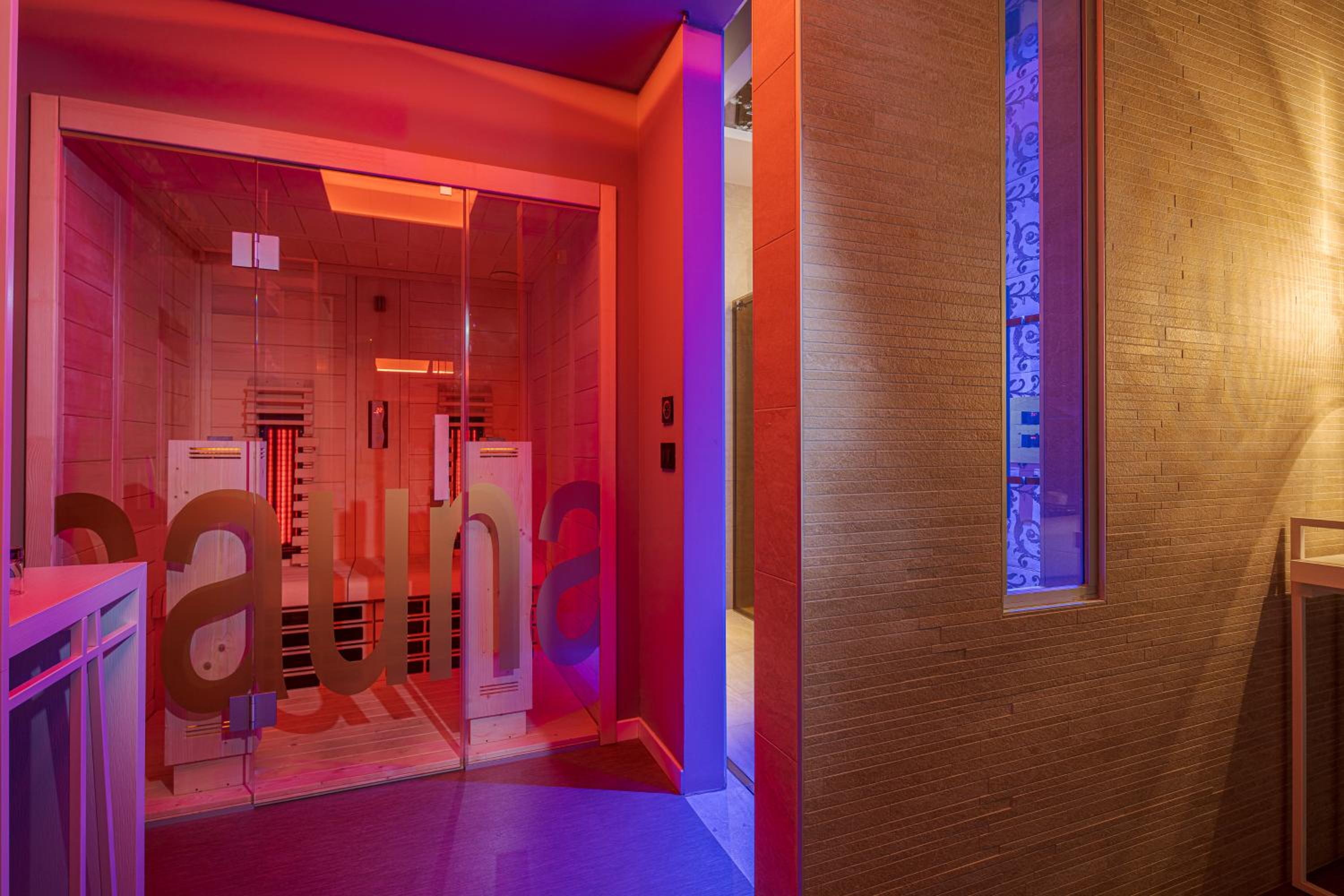 Wellness Room with Private Sauna - Photo 7
