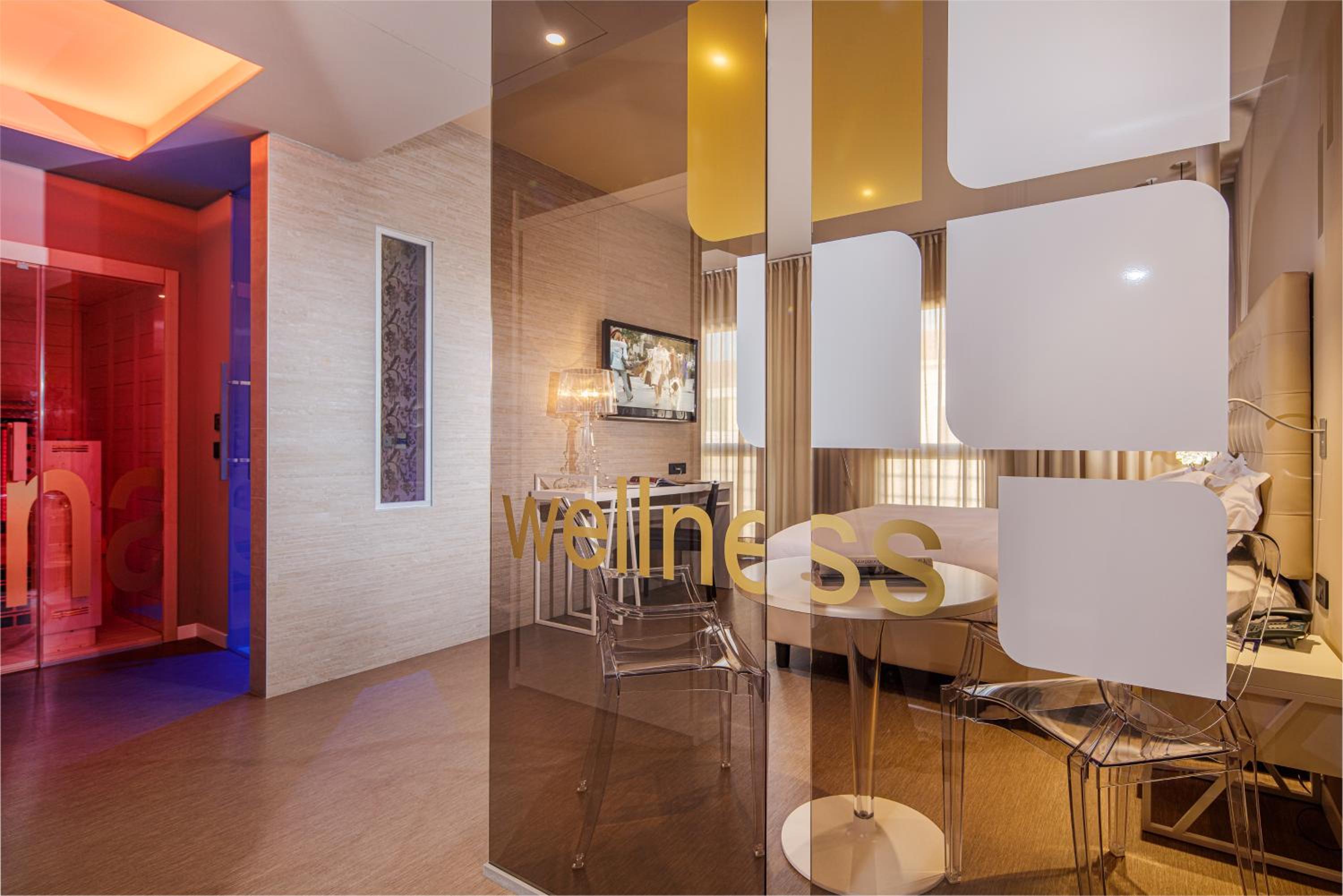Wellness Room with Private Sauna - Photo 6