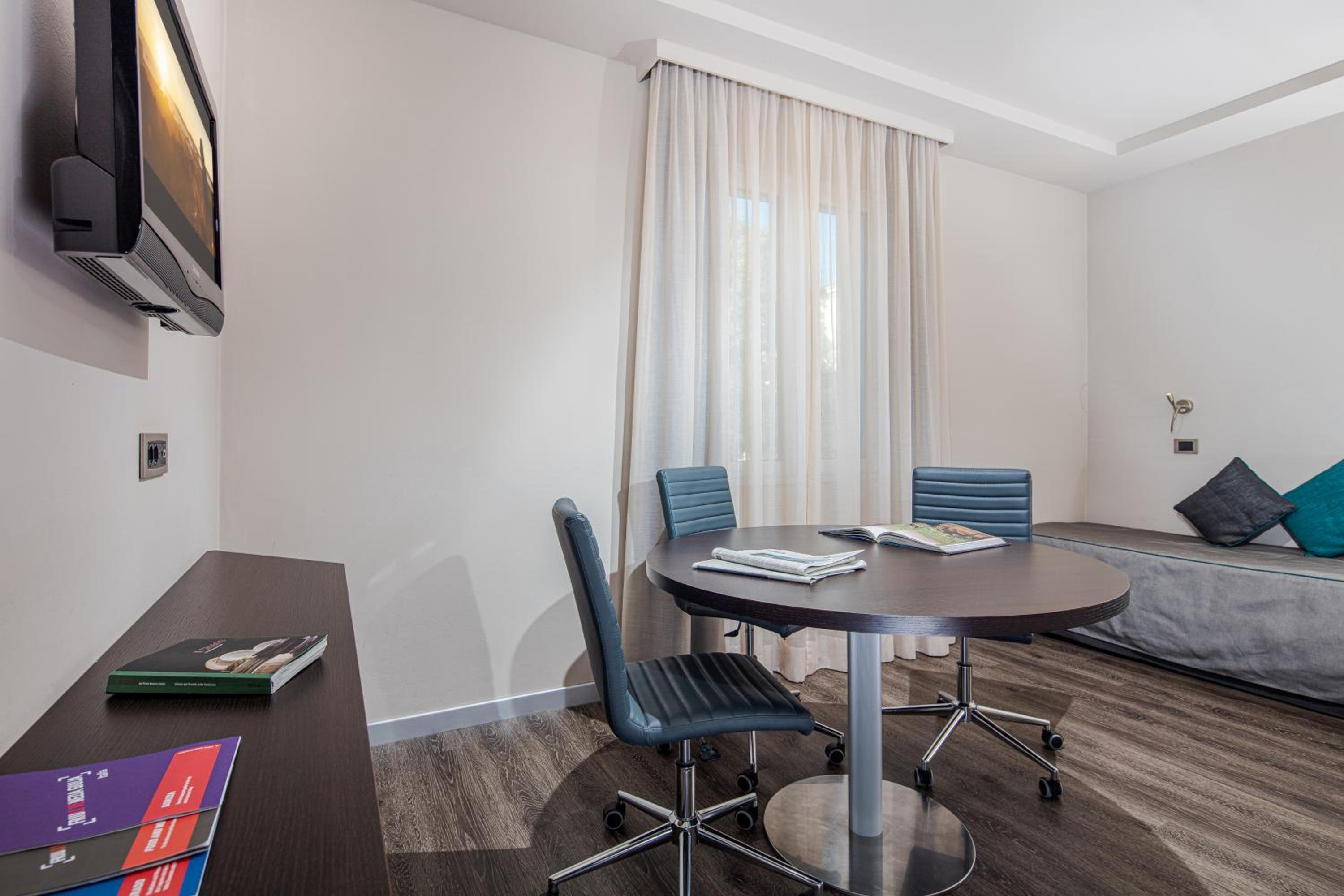 Junior Suite - Photo 6