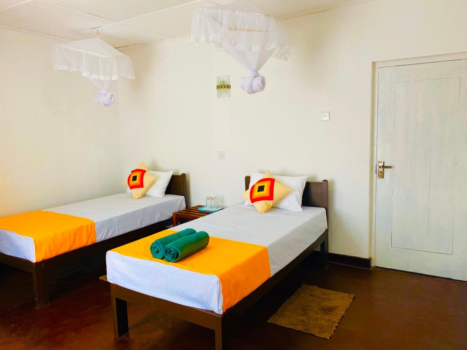 Budget Double Room photo 1
