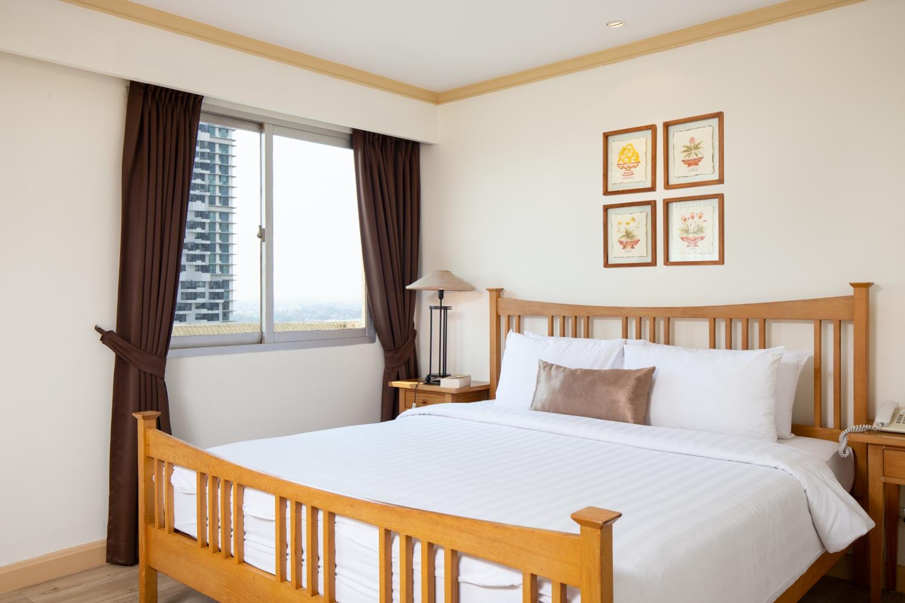 One Bedroom Deluxe photo 3