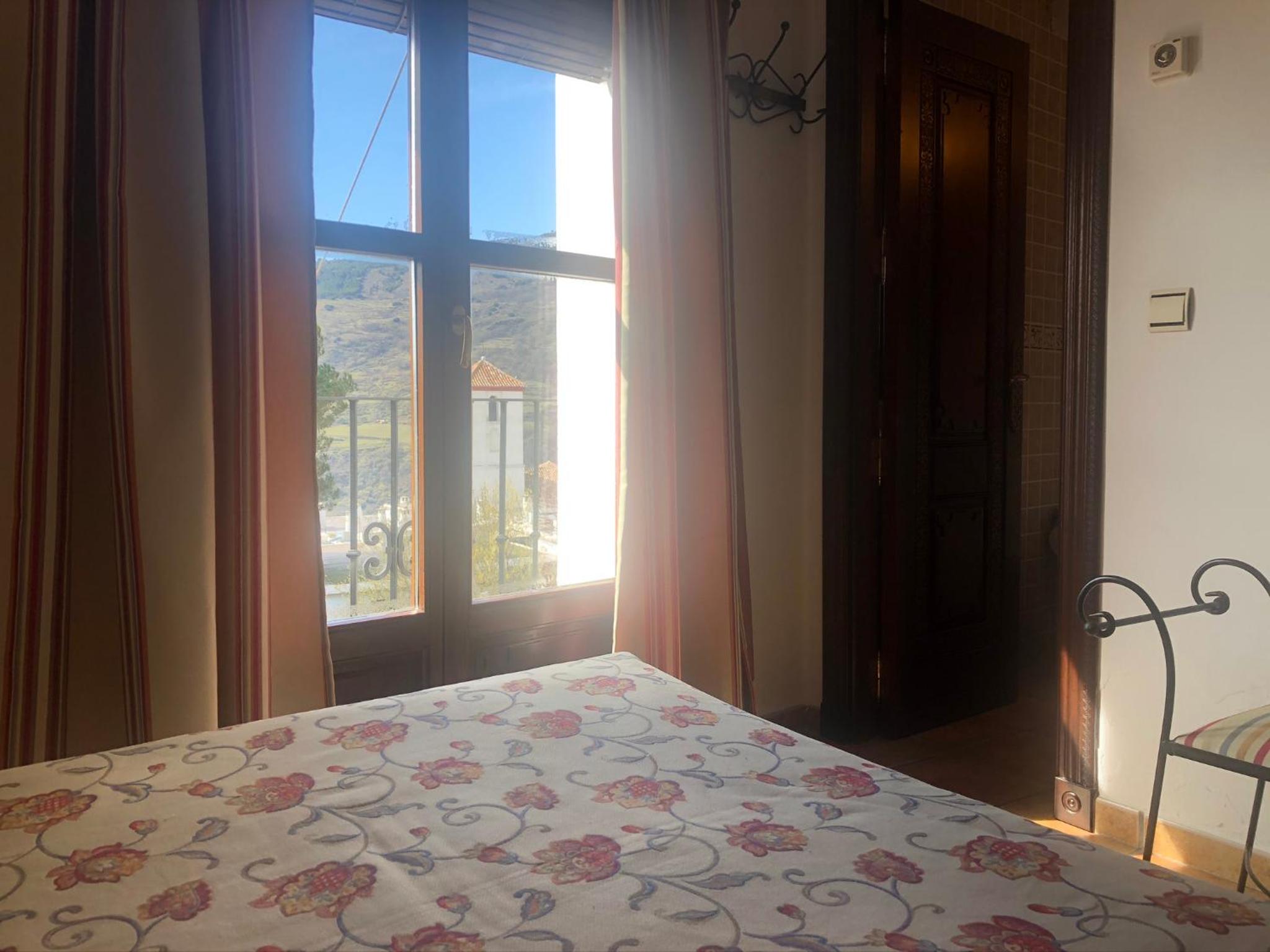 Economy Double or Twin Room - Photo 2