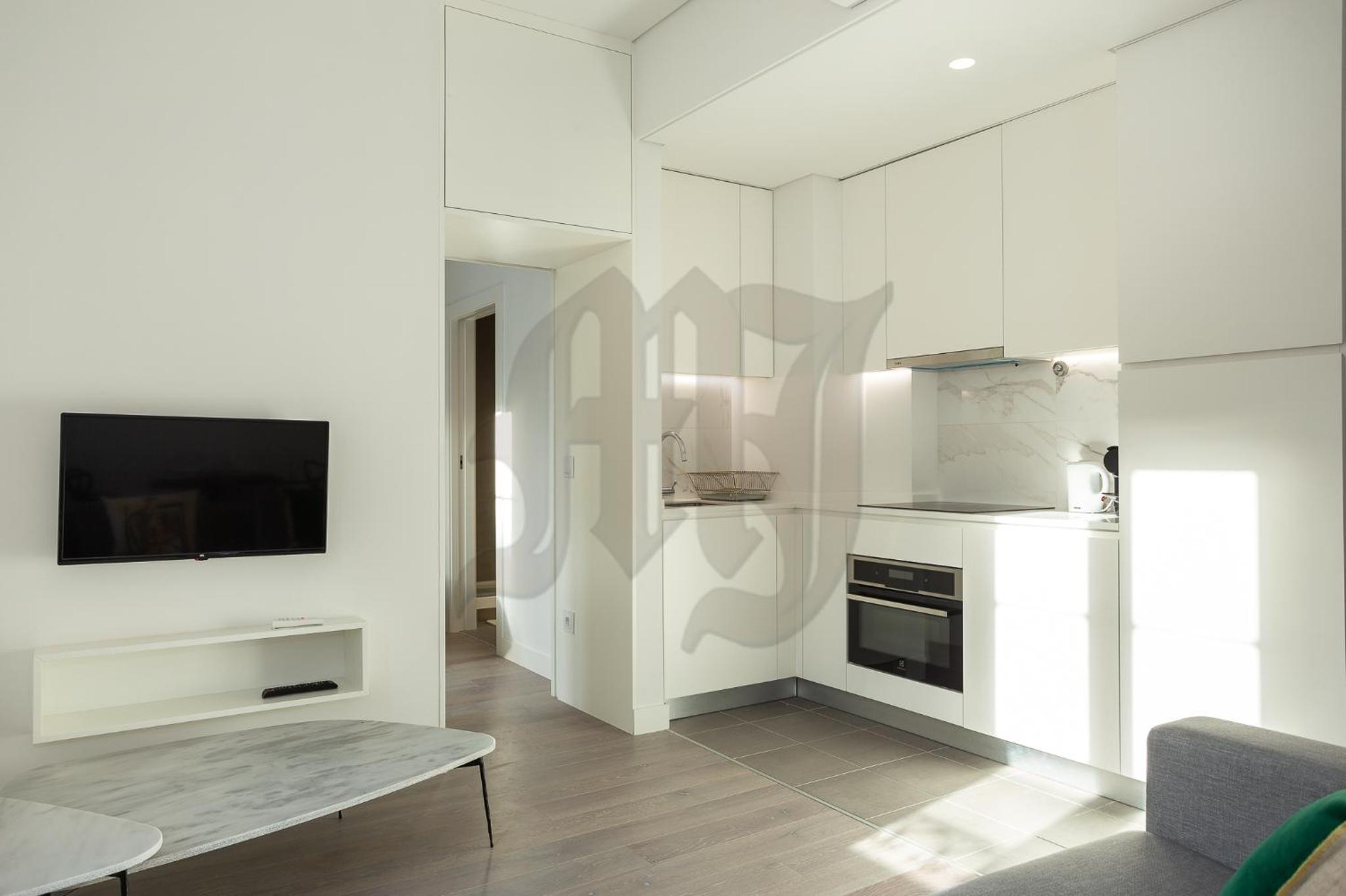 One-Bedroom Apartment - Photo 4