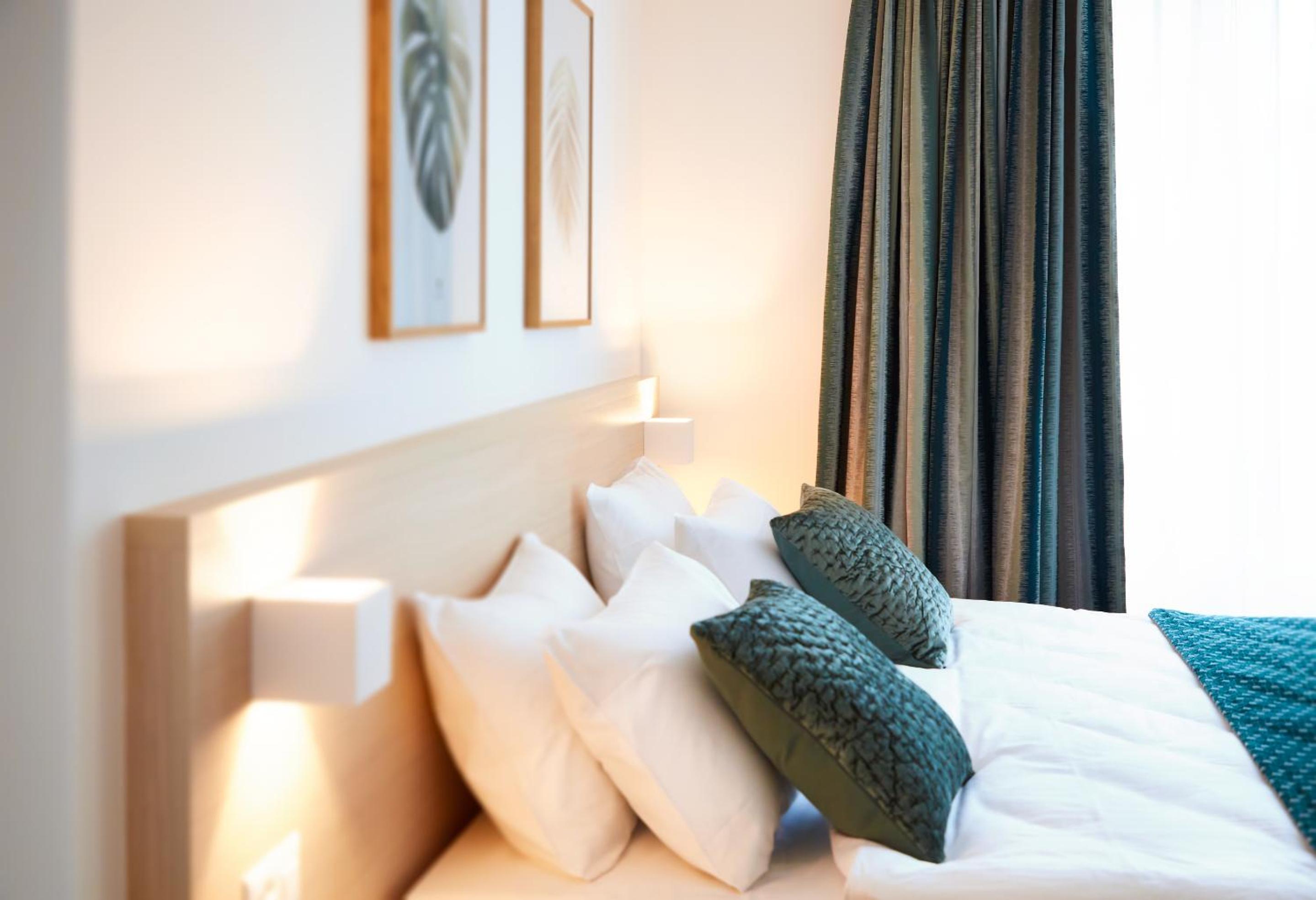 Superior Double Room - Photo 9