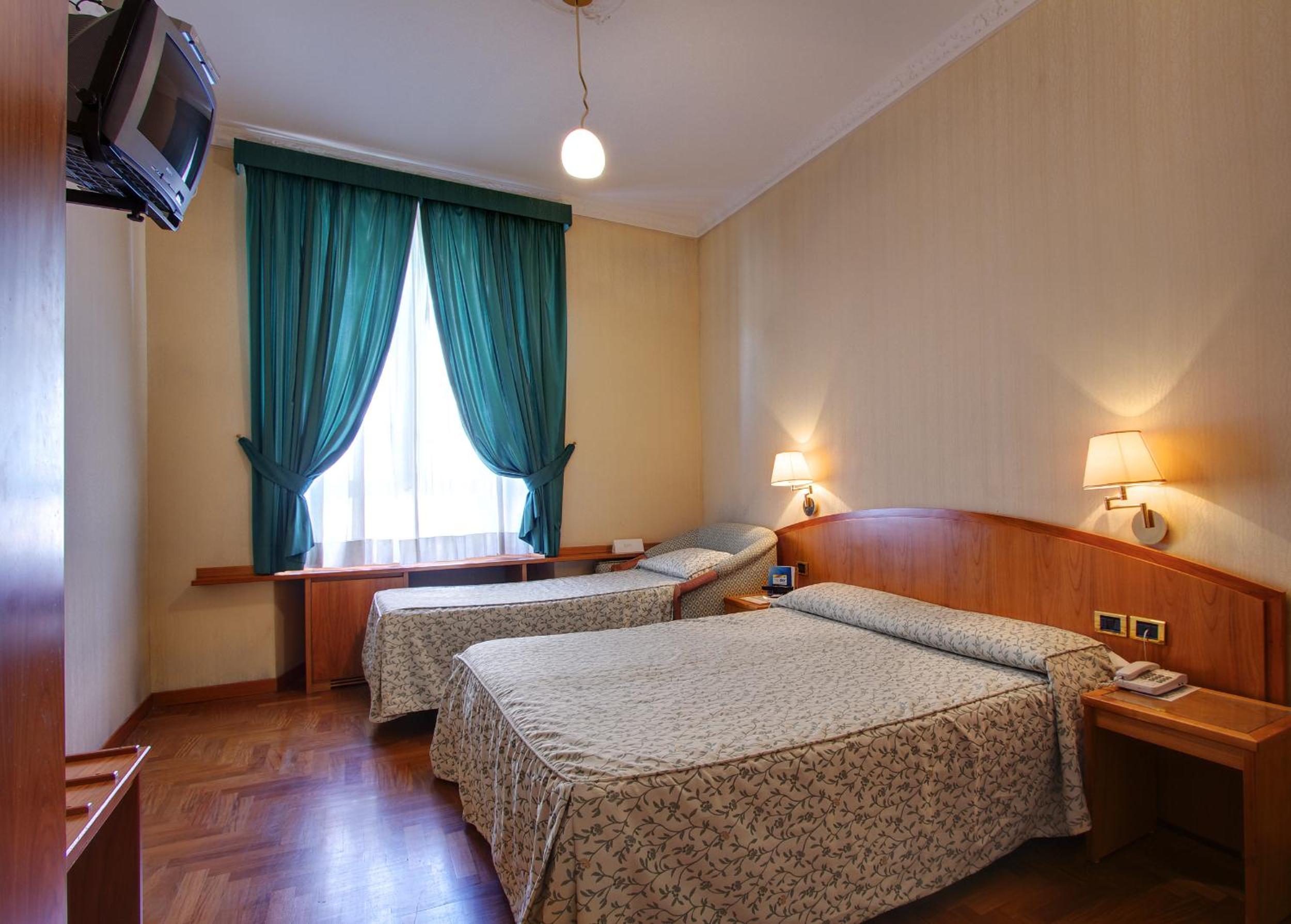 Triple Room photo 3