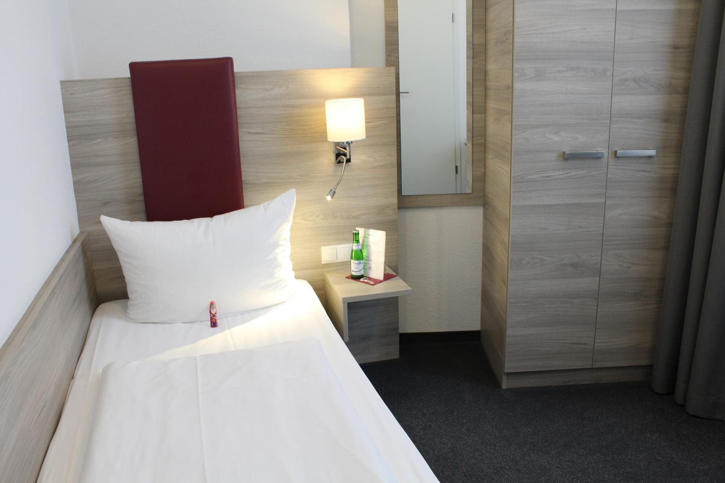 Business Single Room