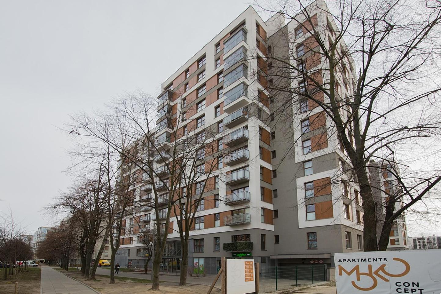 One-Bedroom Apartment - Photo 13