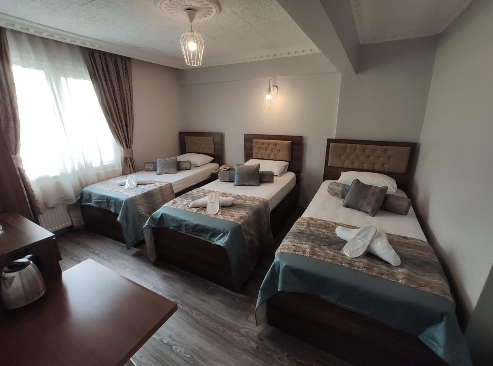 Deluxe Triple Room photo 2