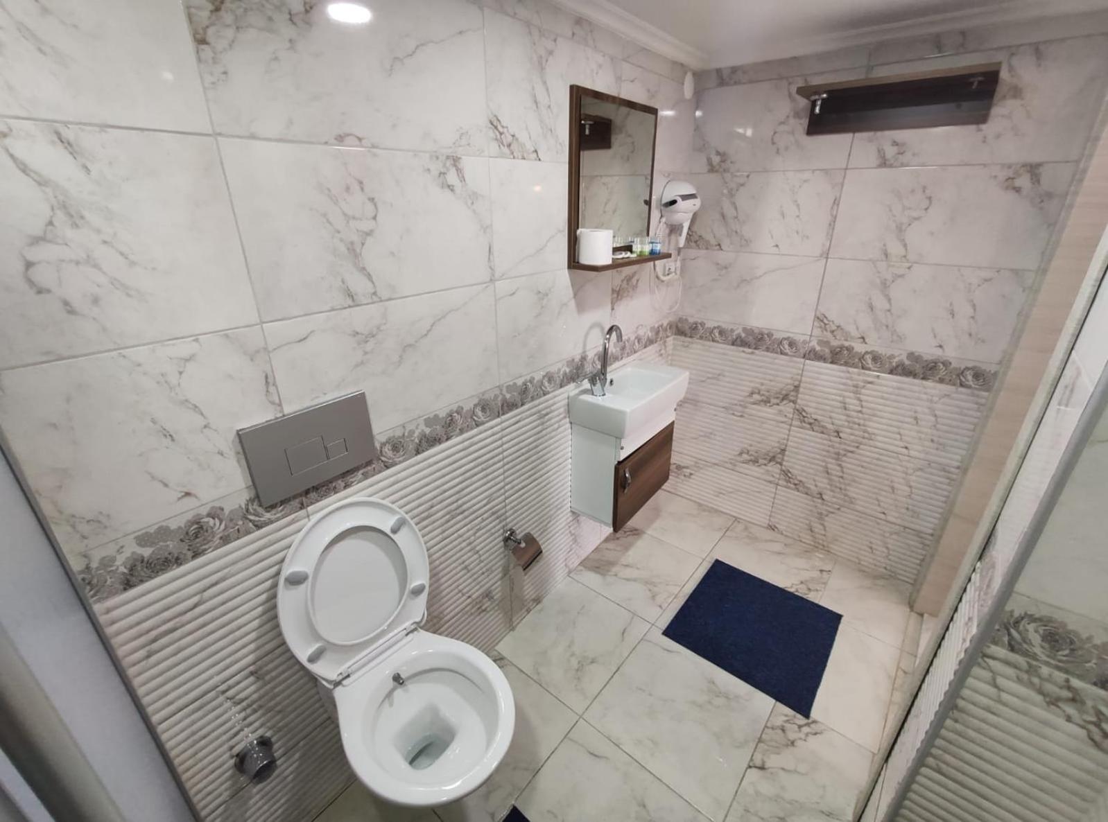 Deluxe Triple Room photo 3