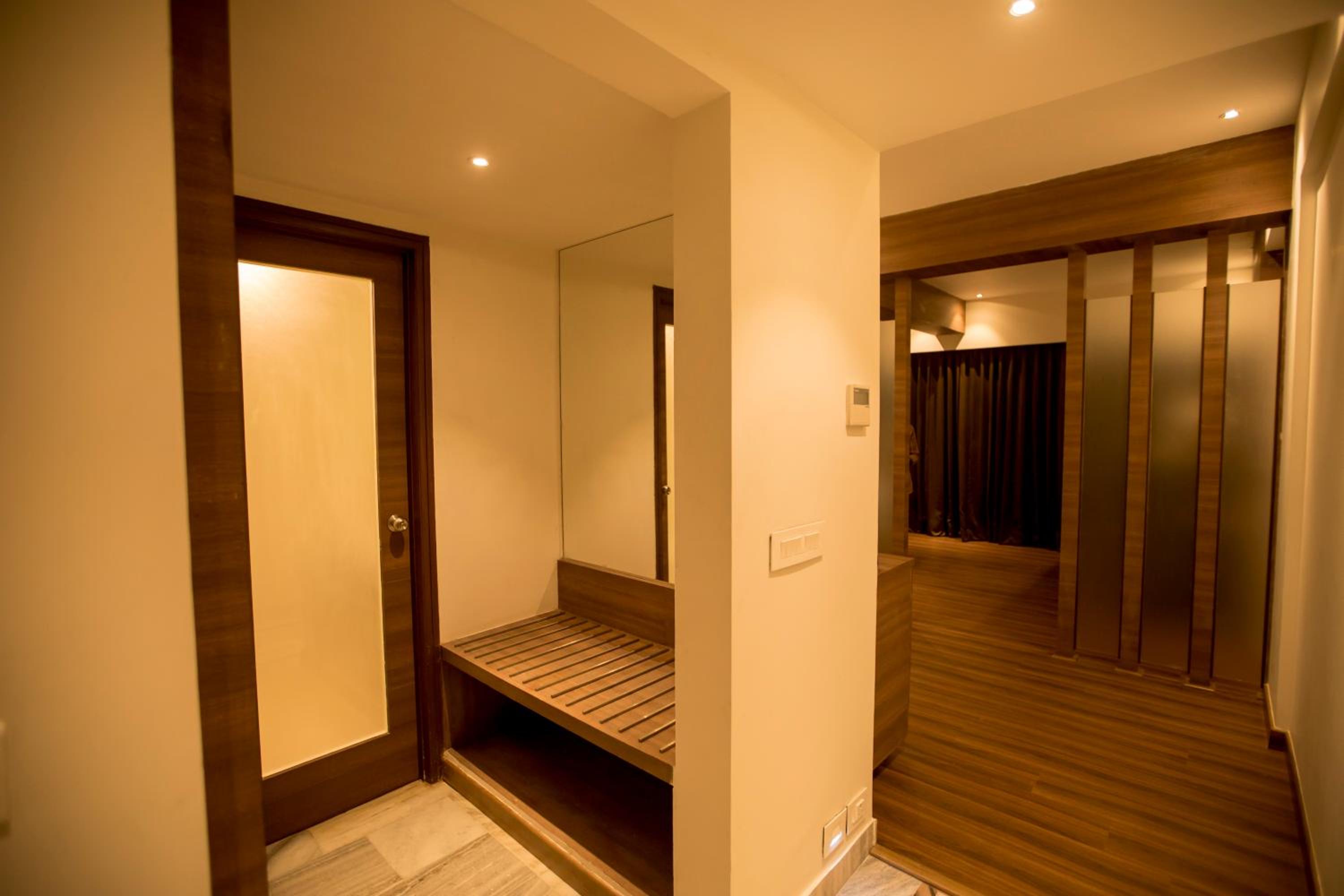 Suite - Photo 6