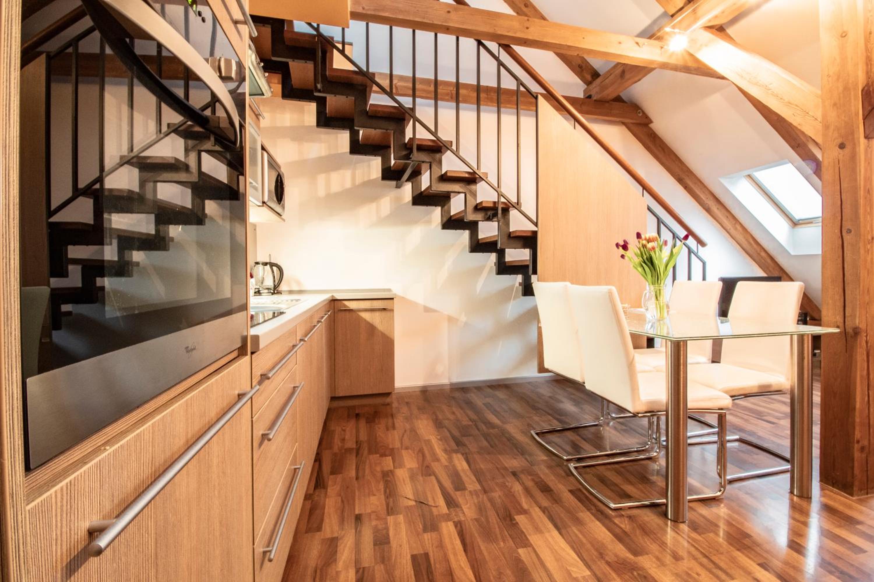 Two-Bedroom Apartment with Terrace - Split Level - Photo 12
