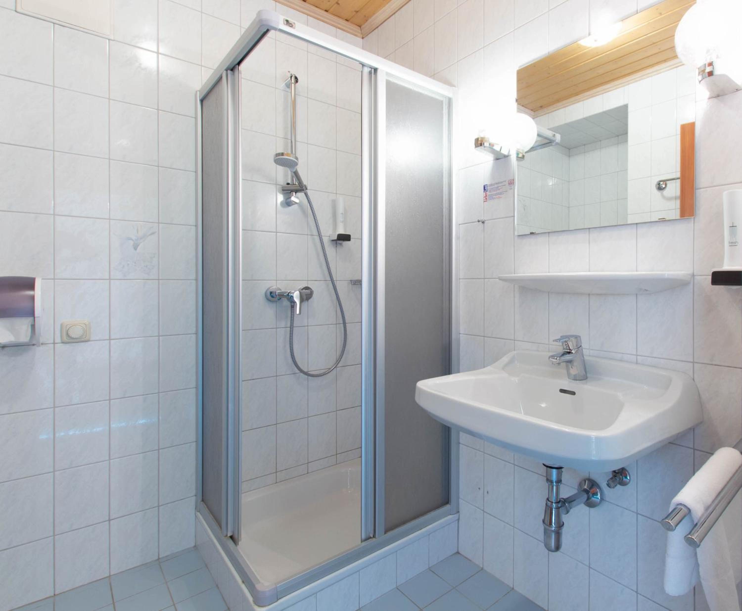 Quadruple Room with Balcony photo 3