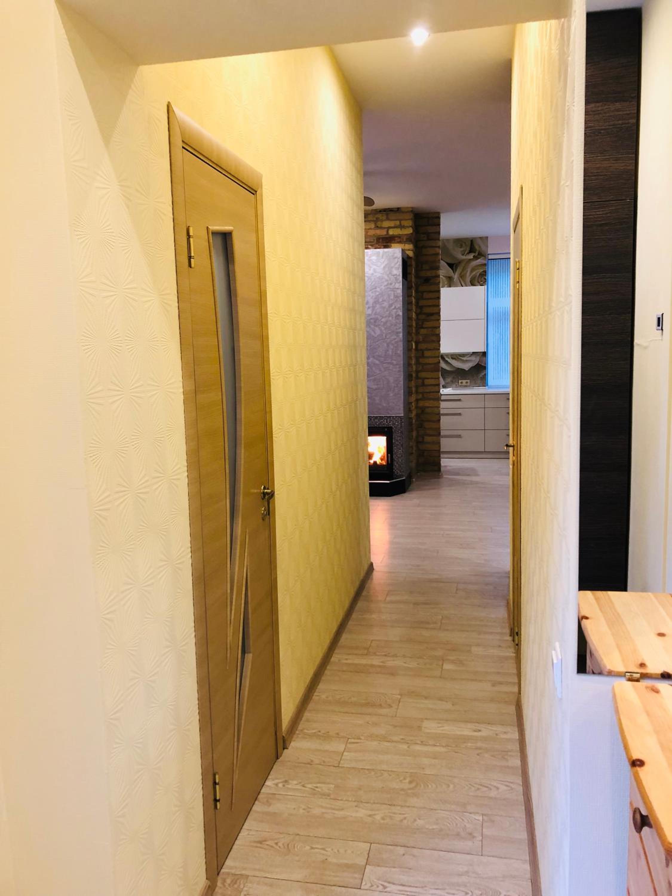 One-Bedroom House - Photo 3
