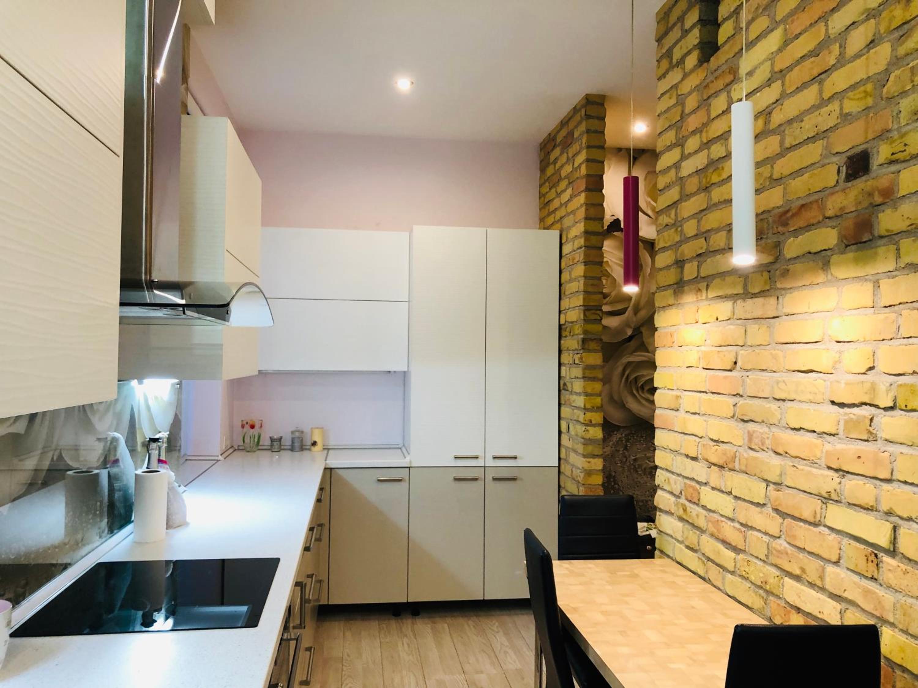 One-Bedroom House - Photo 13