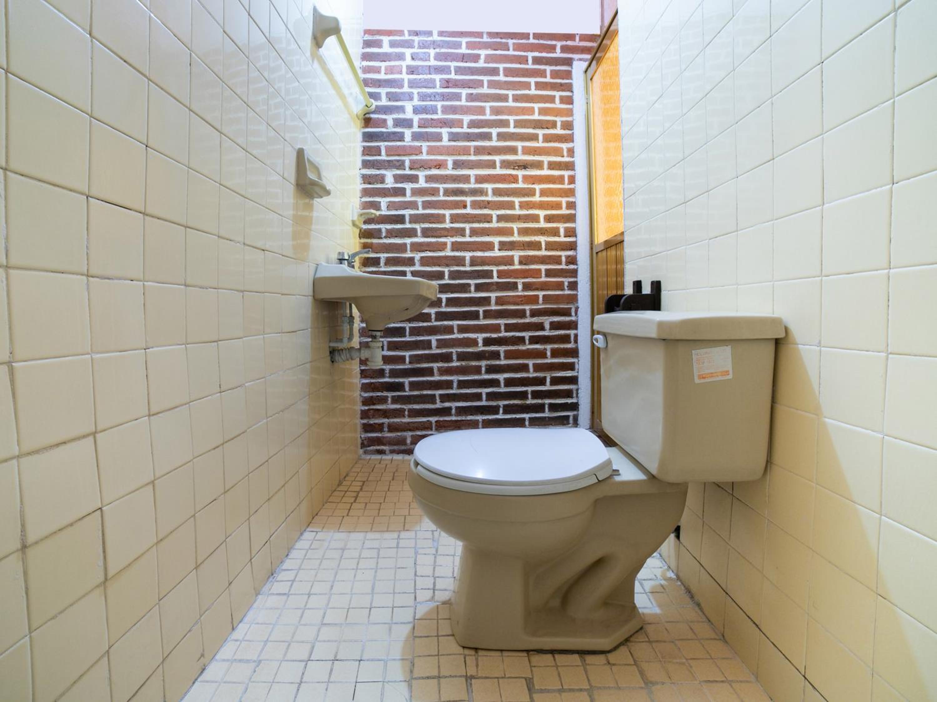 Standard Single Room photo 2