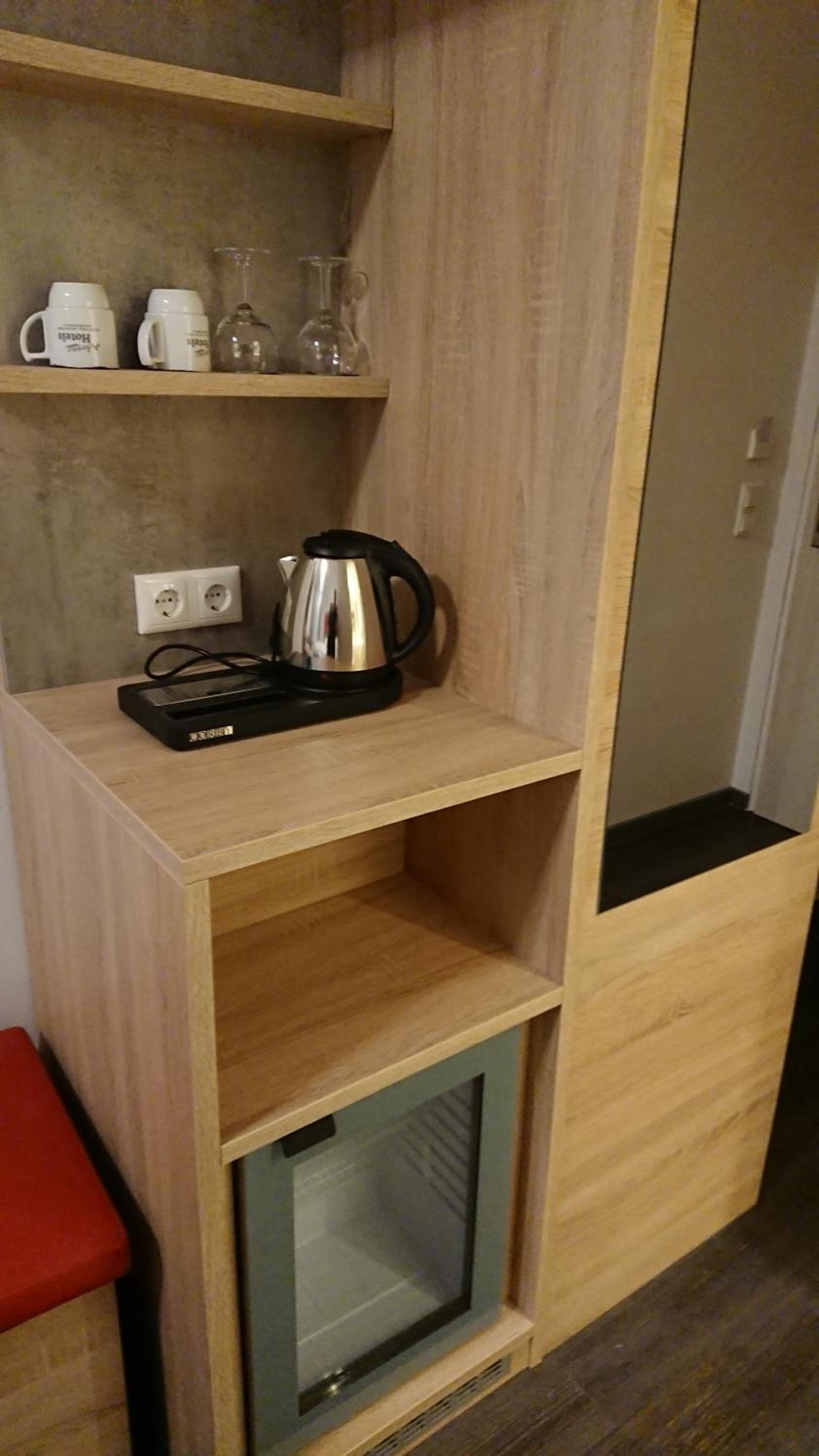 Twin Room with Disability Access photo 2
