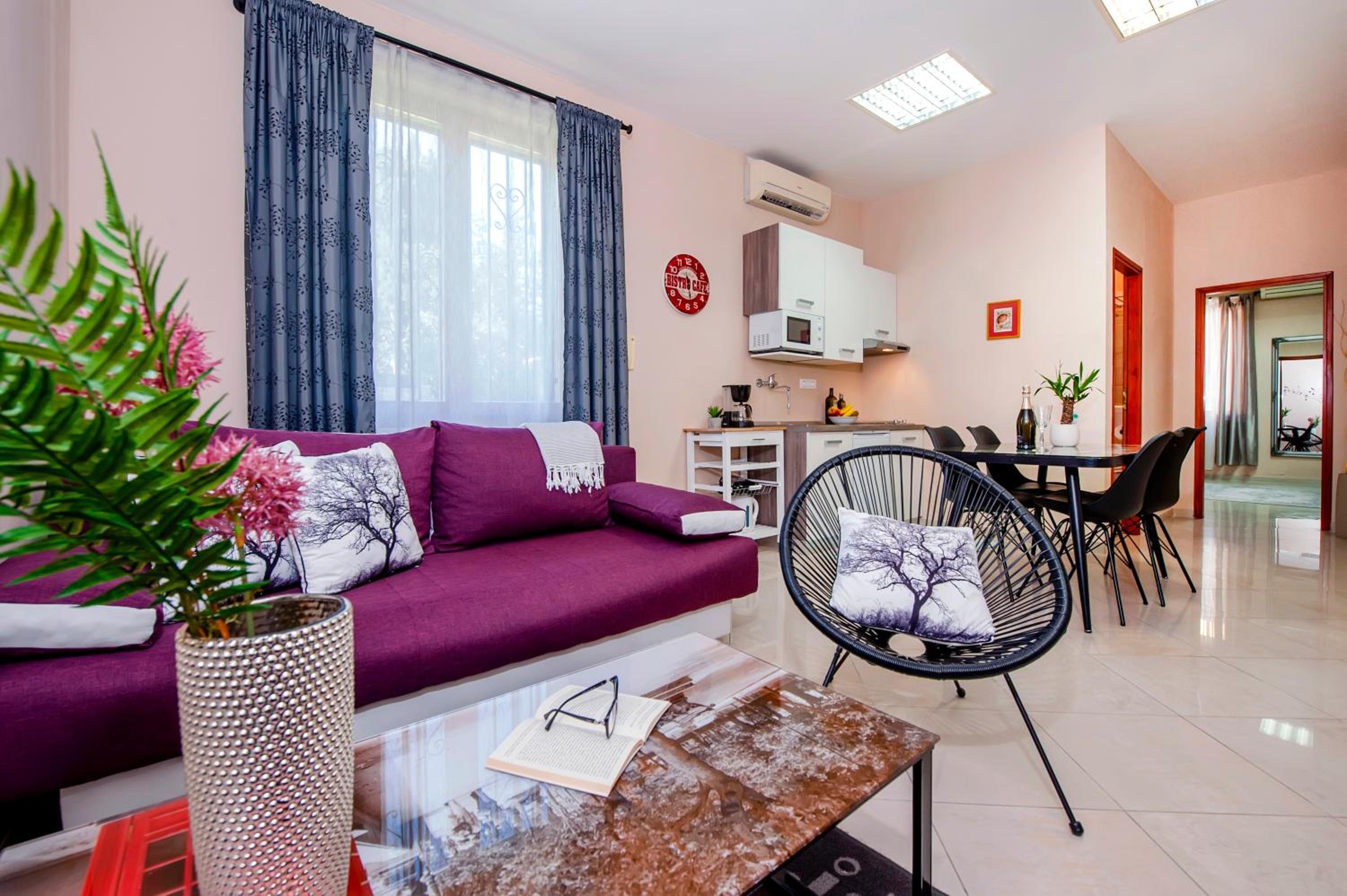 Deluxe Apartment - Photo 1