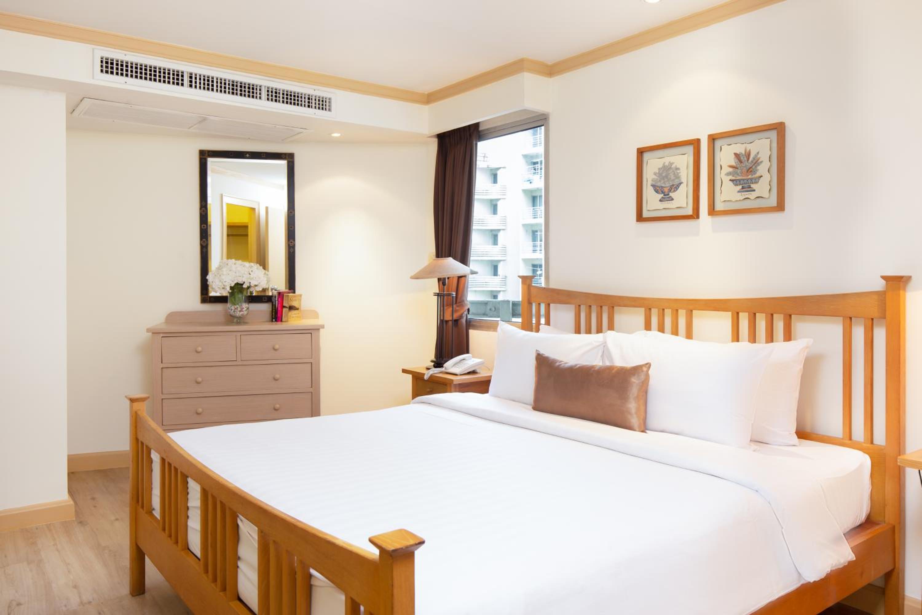 Two-Bedroom  Superior  photo 2