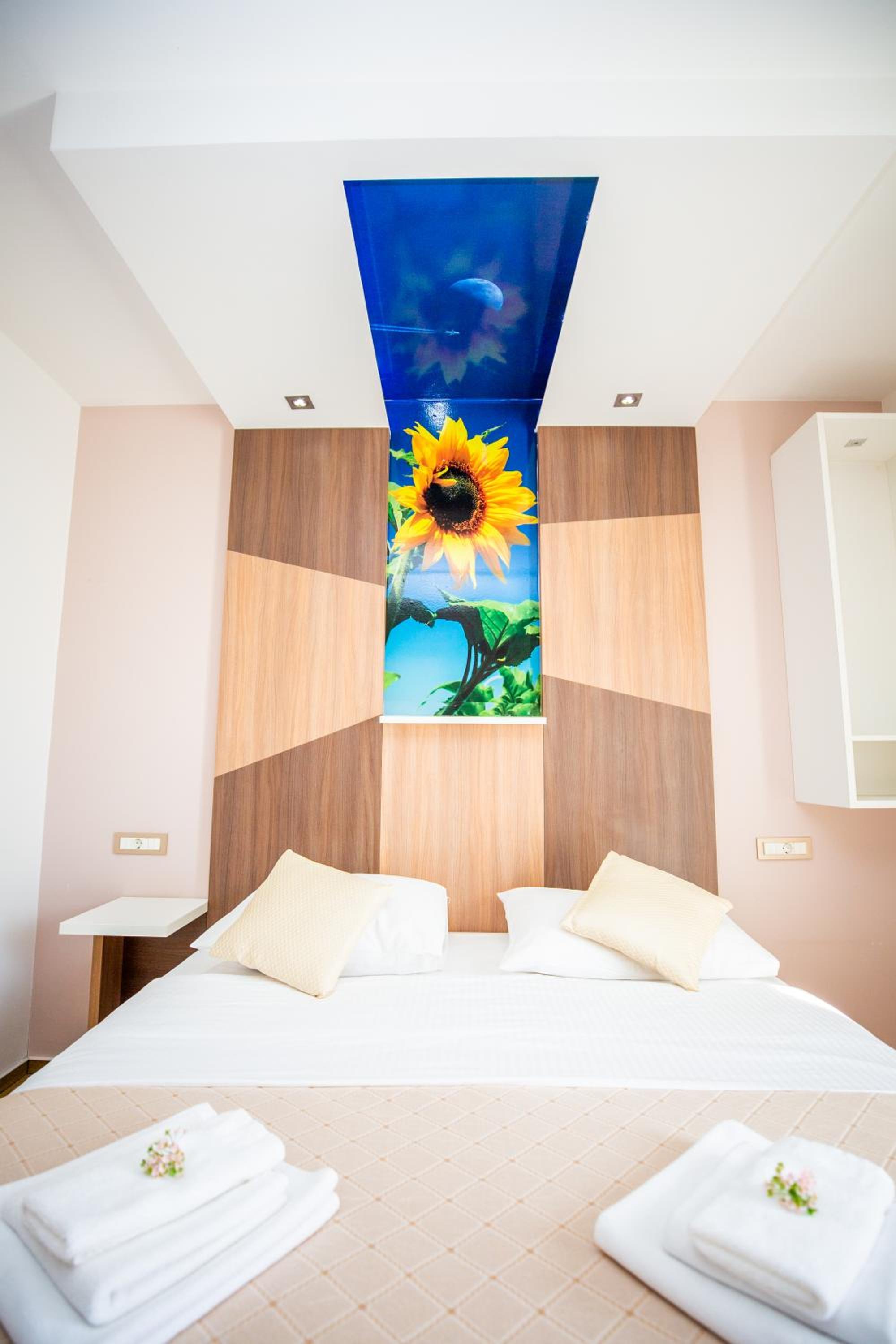 Superior Double Room - Photo 2