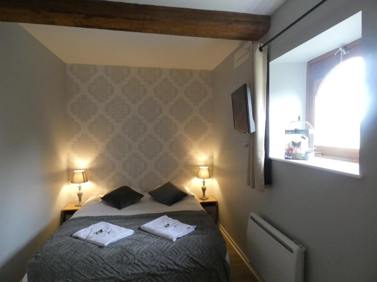 Deluxe Room - Photo 3