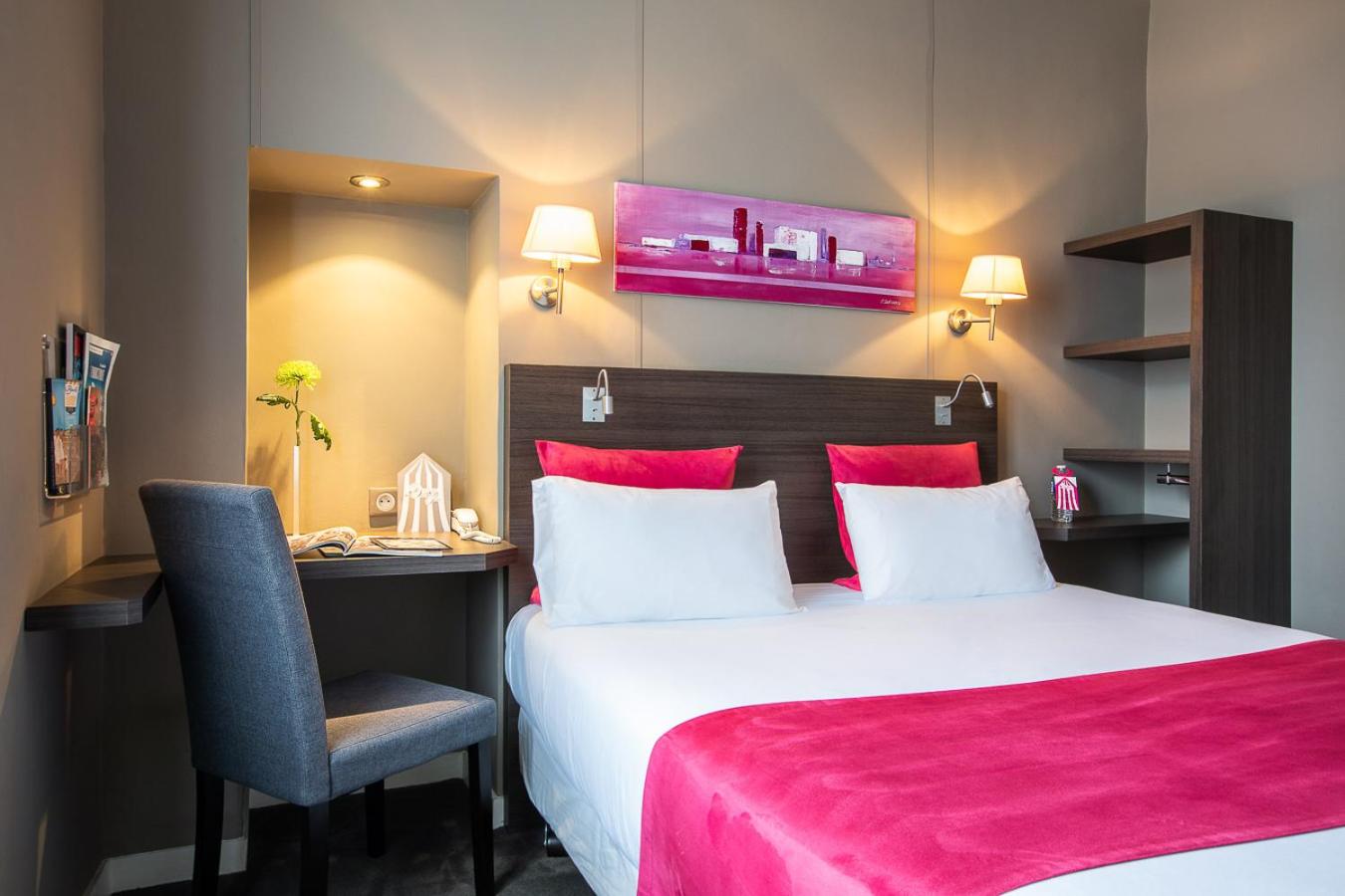 Classic Double Room - Photo 15