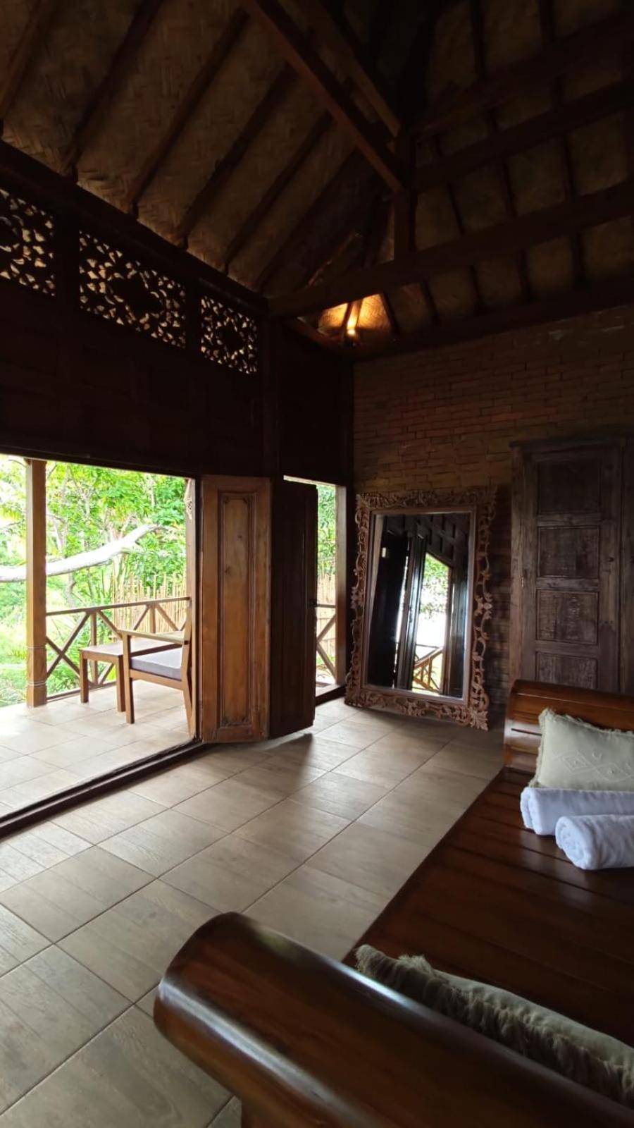 Deluxe Bungalow with Garden View - Photo 10