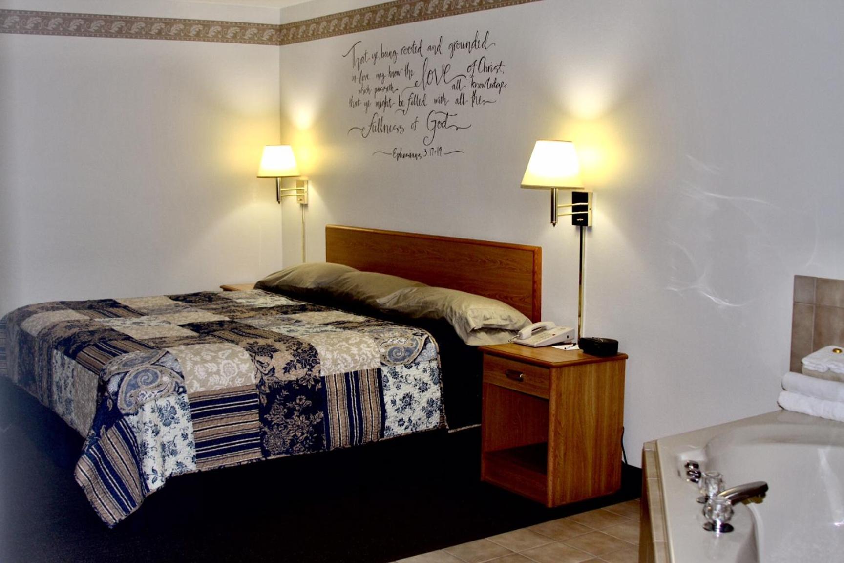 King Suite with Spa Bath