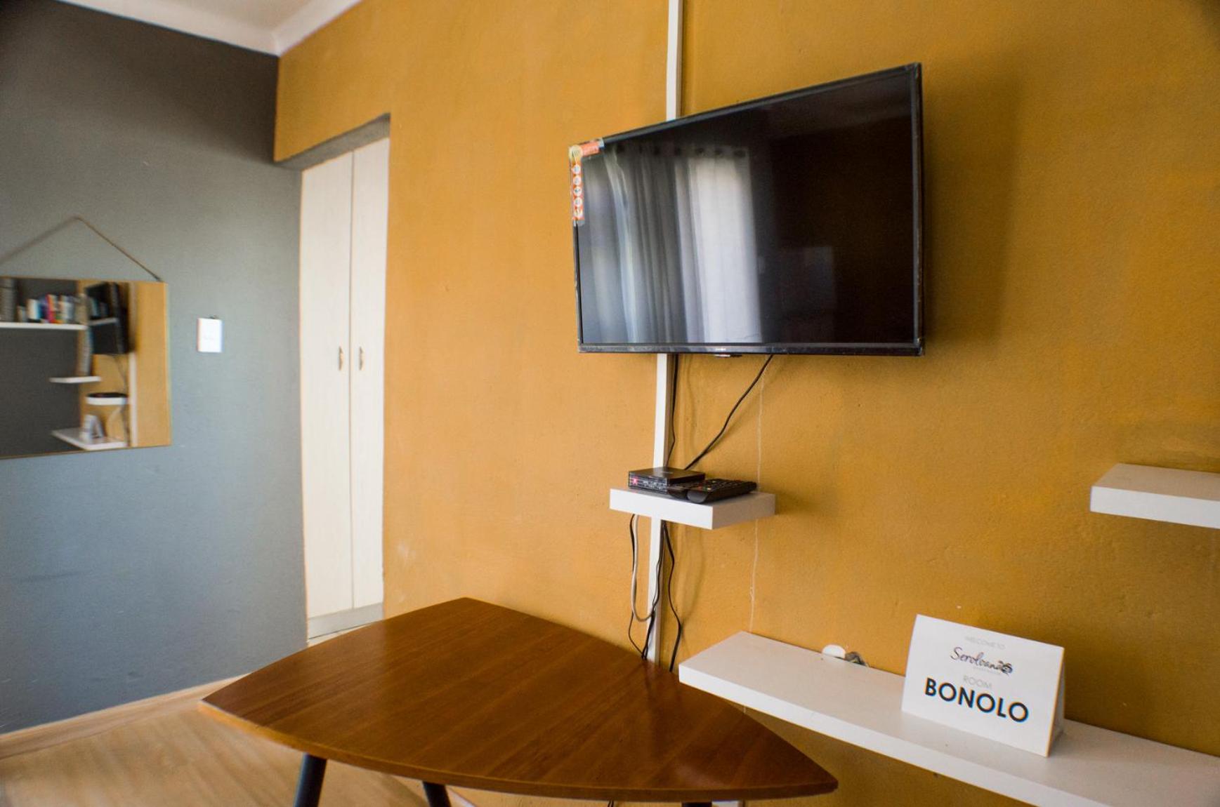 Family Room - Photo 13