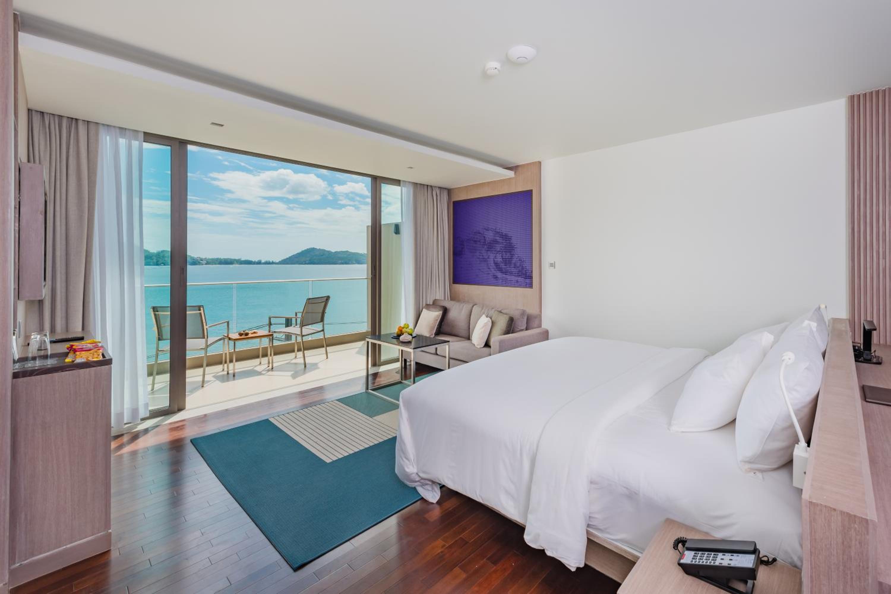 Grand Ocean Suite - Photo 4